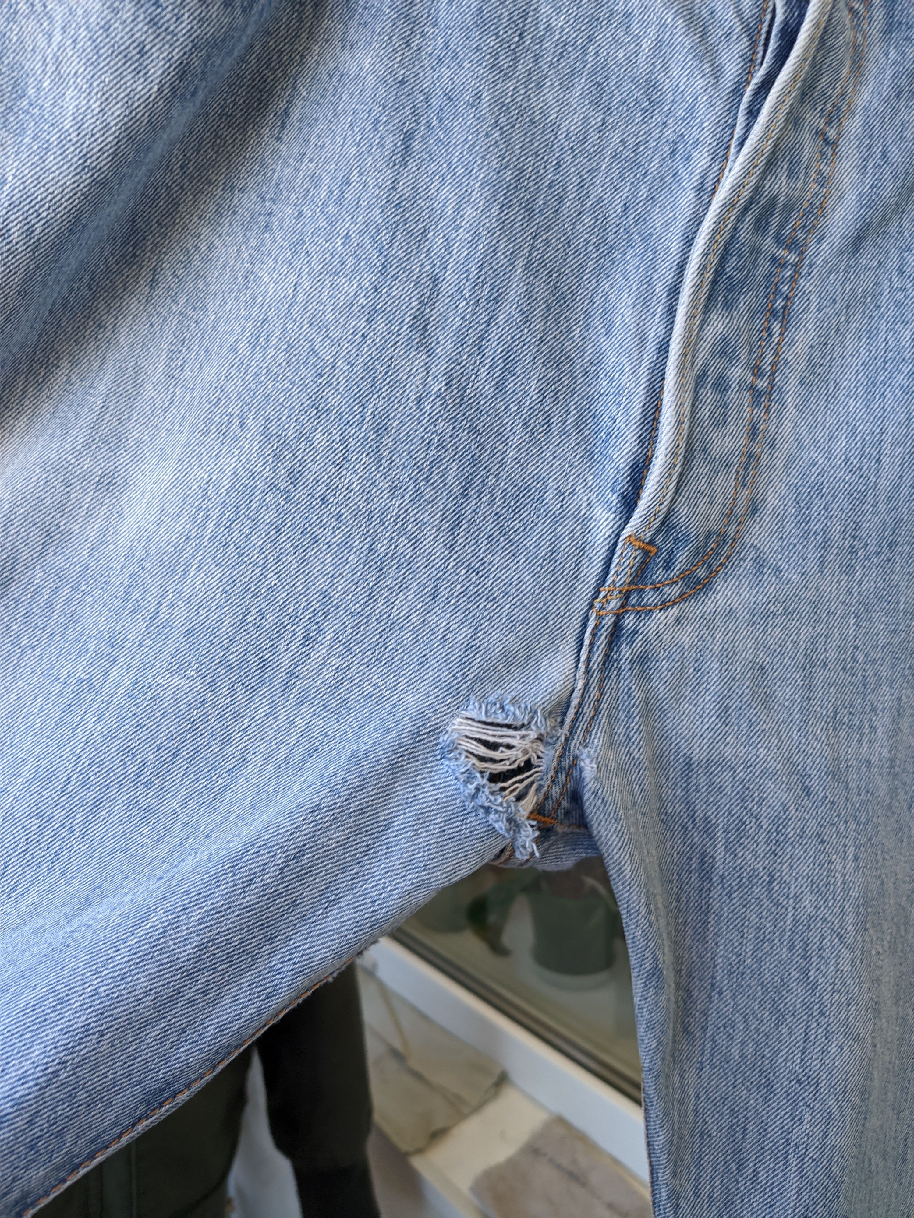 Levi's × Levi's Vintage Clothing × Vintage Vintage Levi's 501 Blue Distressed Denim Pant Size US 38 / EU 54 - 5 Thumbnail
