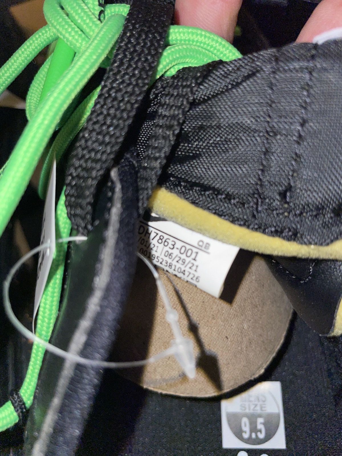 Nike × Off-White Nike x Off-White Blazer Low ‘77 Size US 9.5 / EU 42-43 - 10 Thumbnail