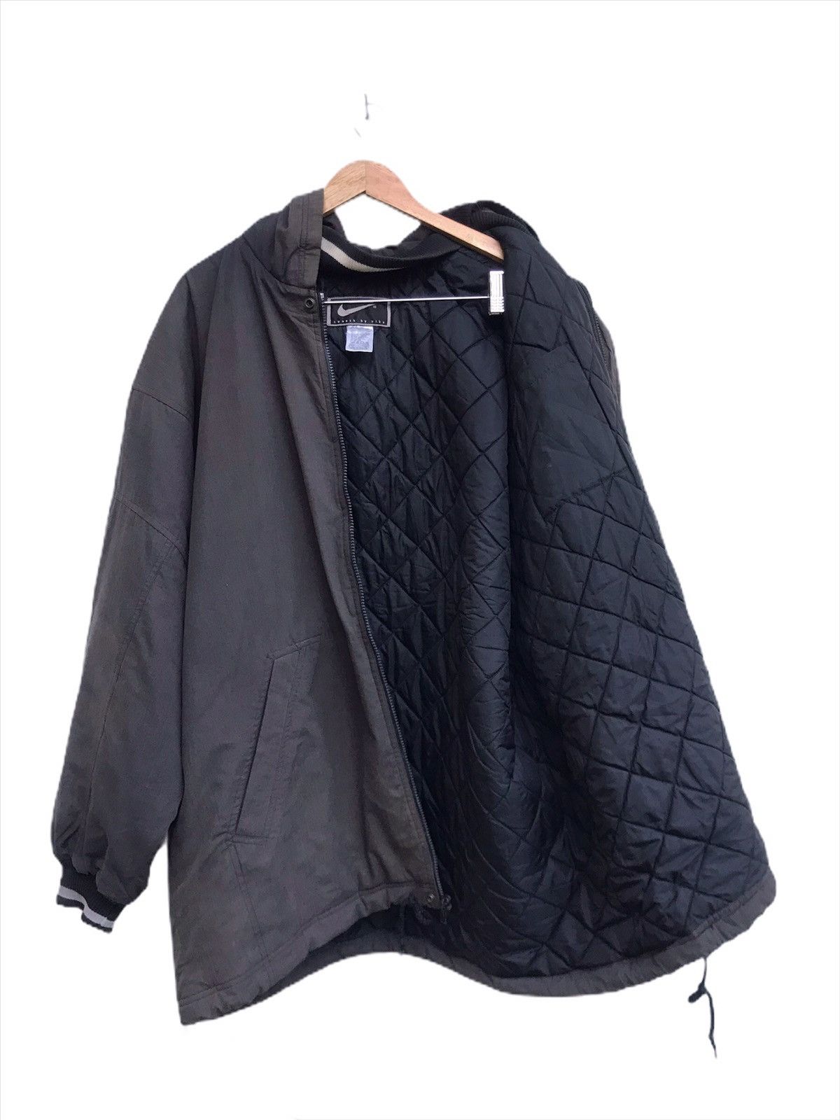 Nike × Vintage Vintage Swoosh by Nike Big Logo Embroidered Hoodie Jacket Size US XL / EU 56 / 4 - 2 Thumbnail