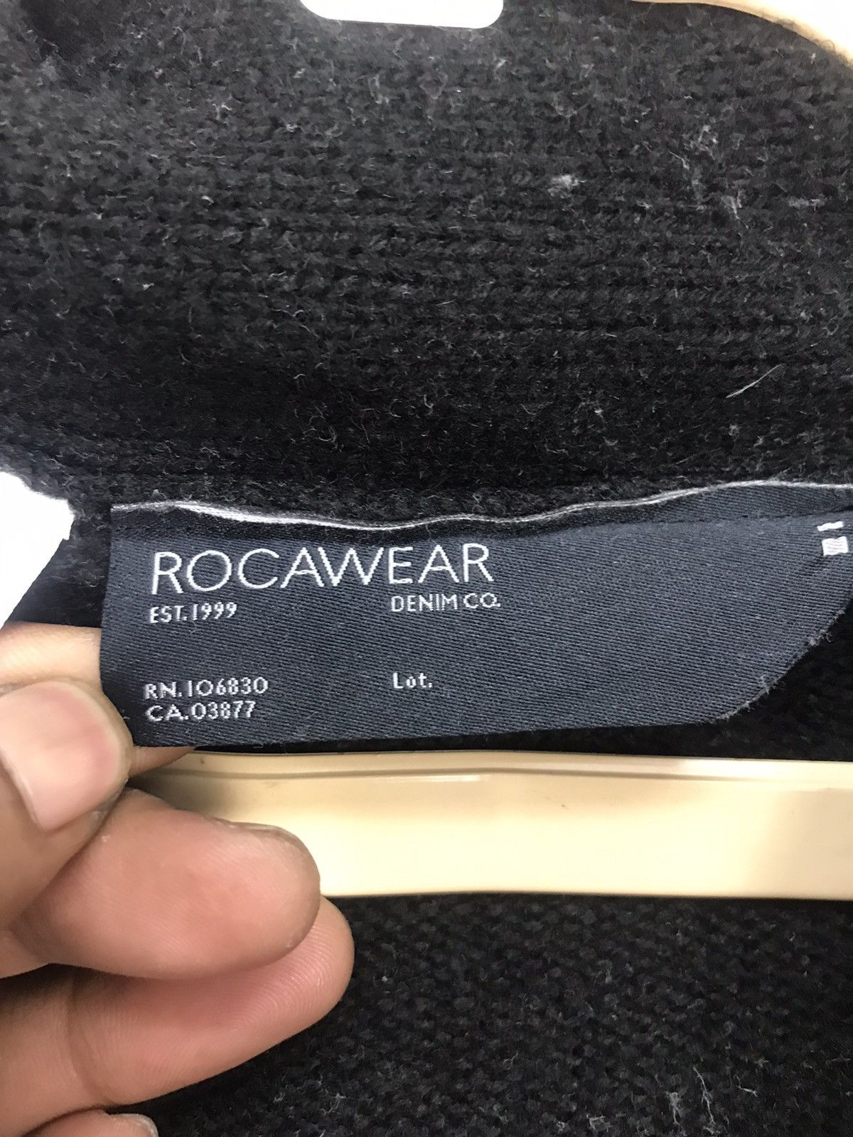 Rocawear Rocawear spellout knit button cardigan Size US M / EU 48-50 / 2 - 3 Thumbnail
