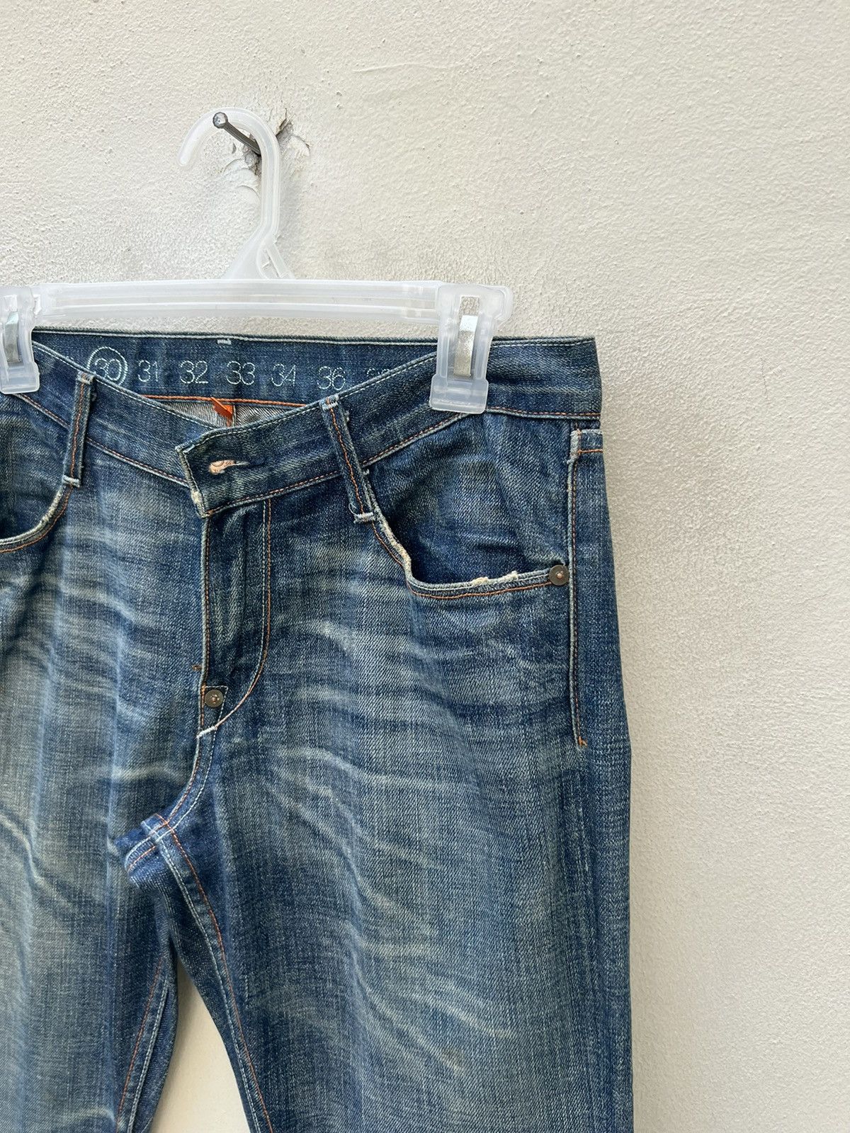 Earnest Sewn Earnest Sewn Rips Distressed Denim Flare Jeans Size US 30 / EU 46 - 11 Thumbnail