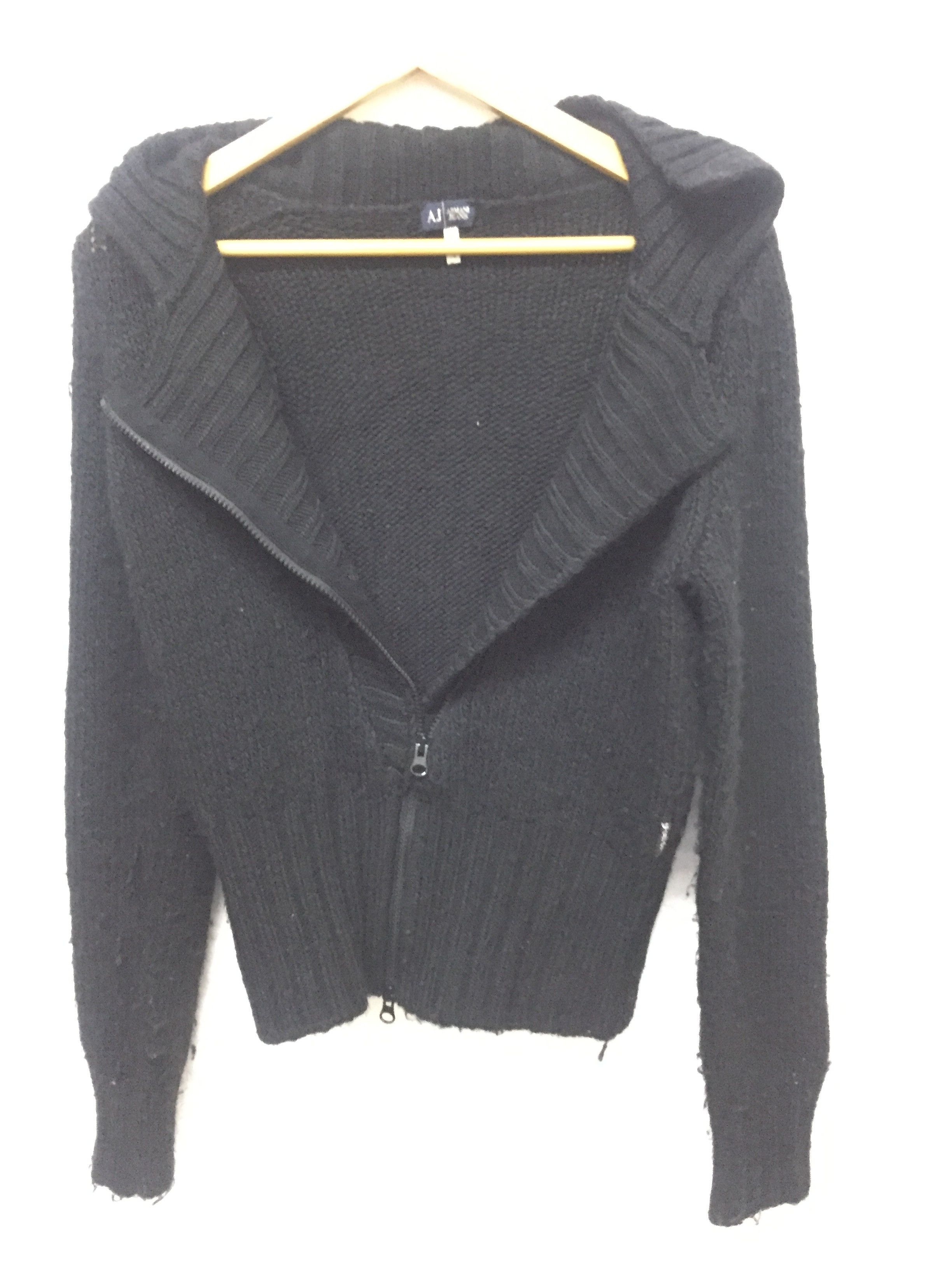 Armani Vtg Armani Asymmetrical mohair knit Size S / US 4 / IT 40 - 8 Thumbnail