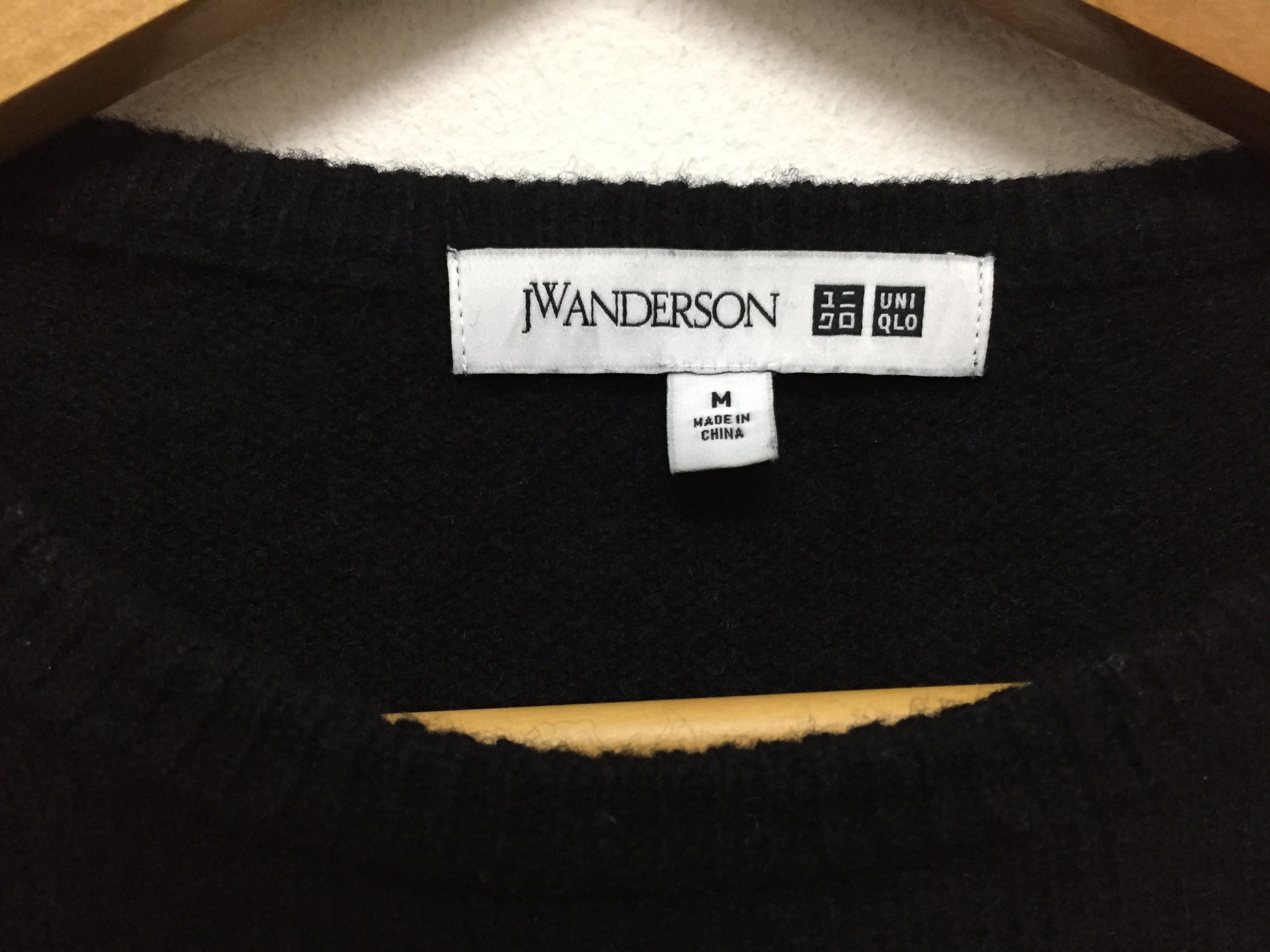 JW Anderson J.W.Anderson Fish 100% Wool Knit UT Size US M / EU 48-50 / 2 - 6 Thumbnail