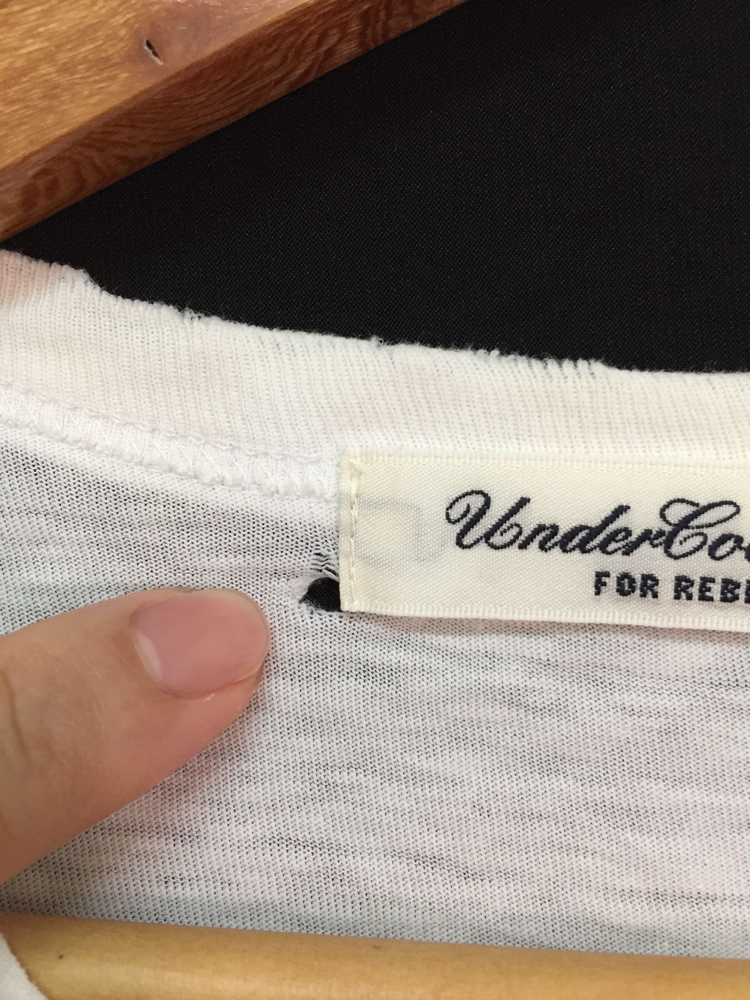 Undercover 2009 UNDERCOVER Zap All Momentos Free Grace tee Size US M / EU 48-50 / 2 - 8 Thumbnail