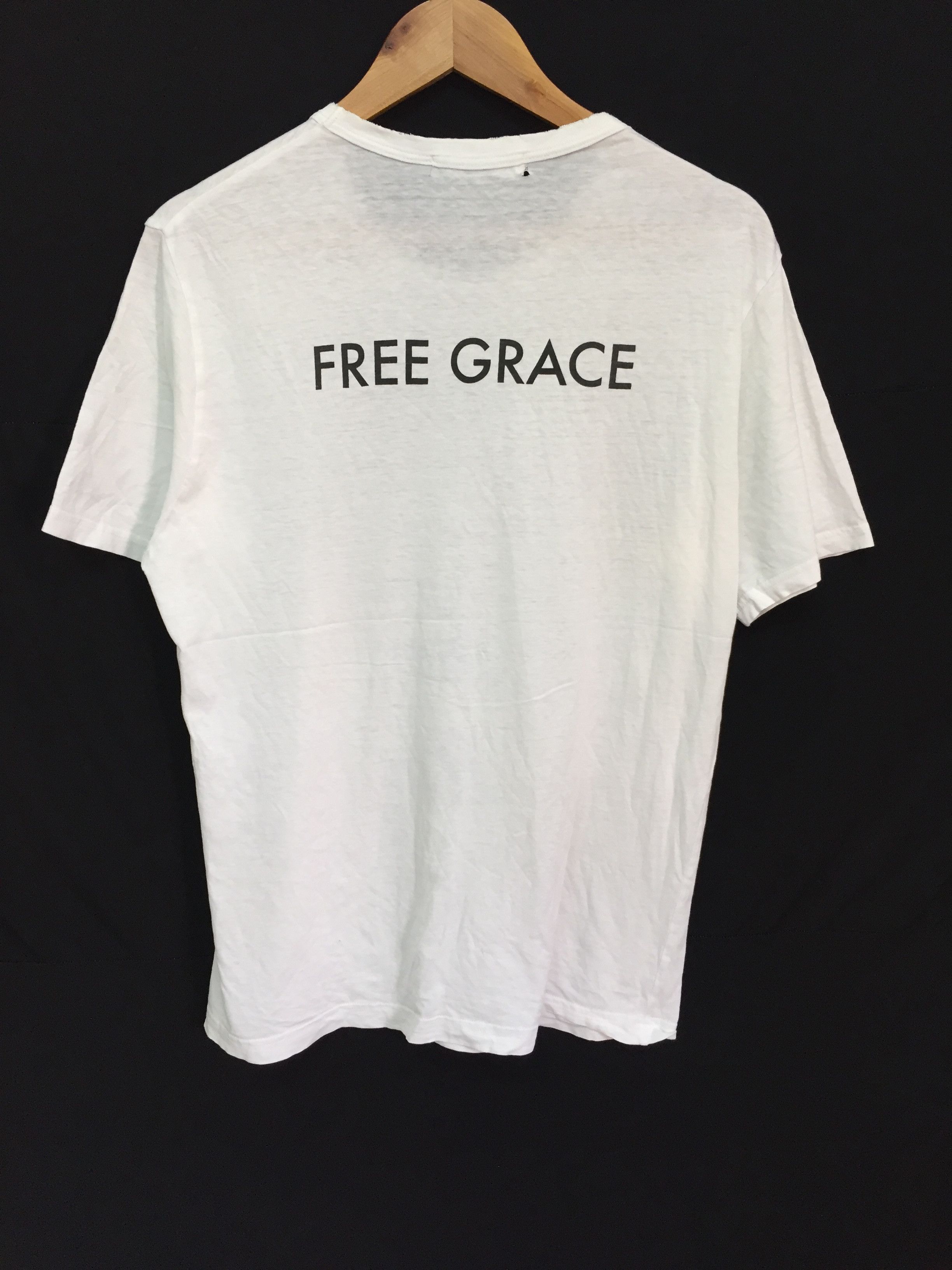 Undercover 2009 UNDERCOVER Zap All Momentos Free Grace tee Size US M / EU 48-50 / 2 - 6 Thumbnail