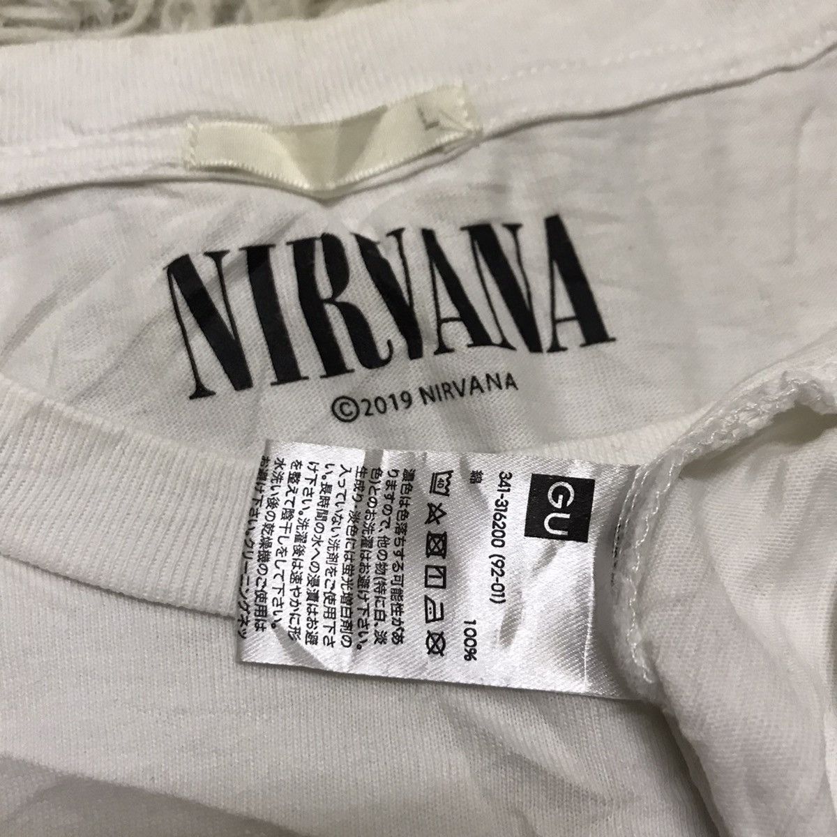 Band Tees Nirvana band tshirt Size US M / EU 48-50 / 2 - 6 Thumbnail