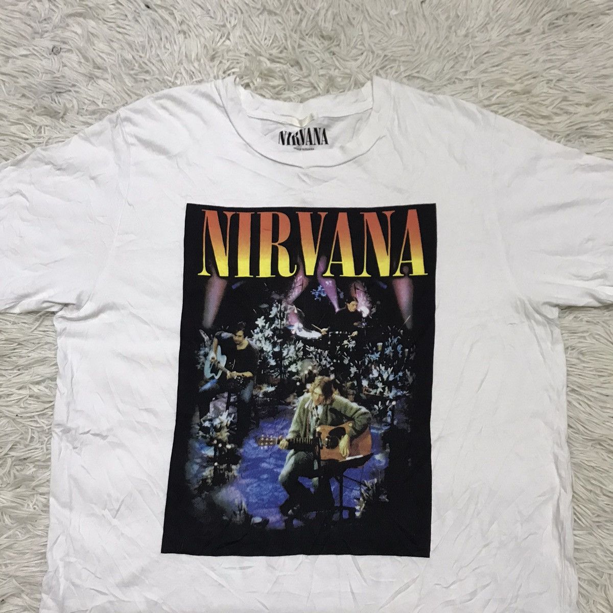 Band Tees Nirvana band tshirt Size US M / EU 48-50 / 2 - 5 Thumbnail