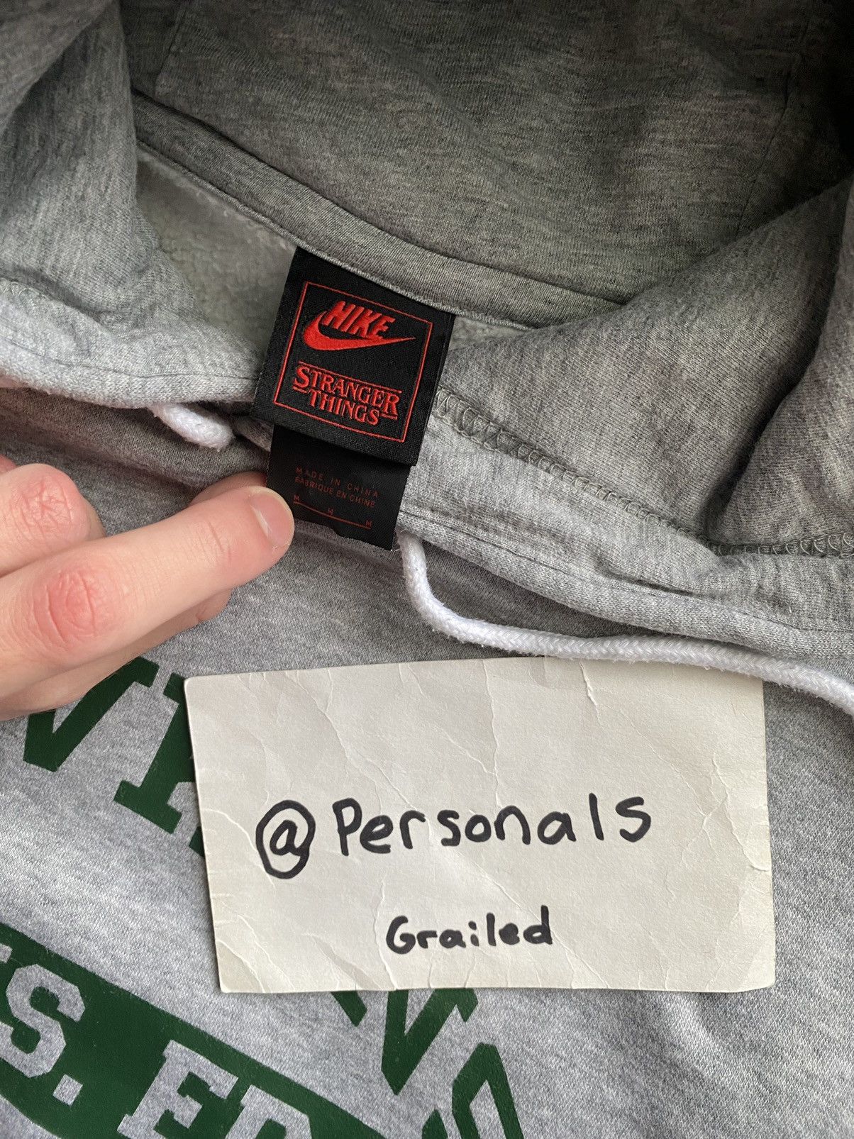Nike Nike x Stranger Things Hawkins High Hoodie Grey Medium Size US M / EU 48-50 / 2 - 14 Thumbnail
