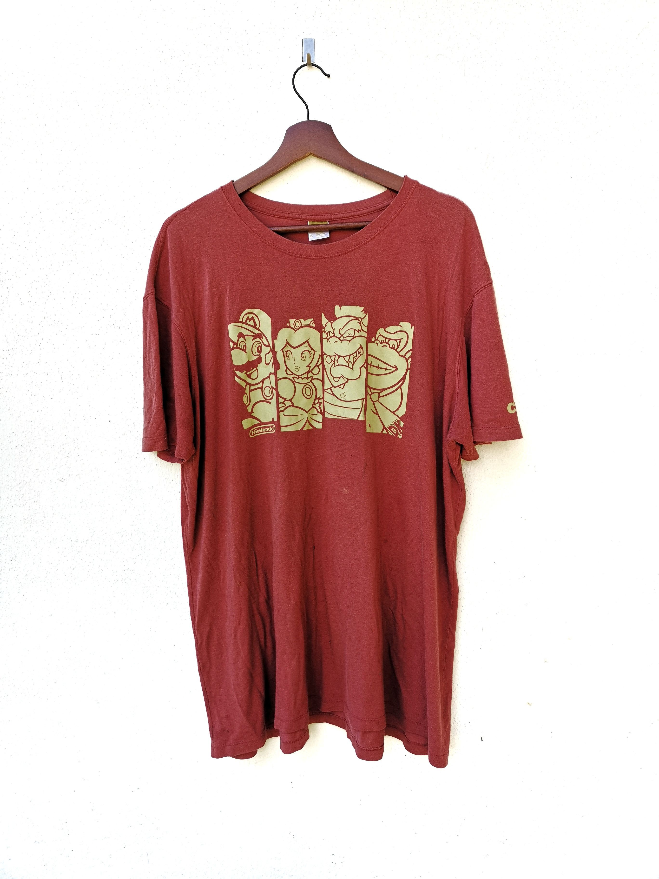 Nintendo Vtg Nintendo Super Mario Crew 2014 Size US XL / EU 56 / 4 - 1 Thumbnail
