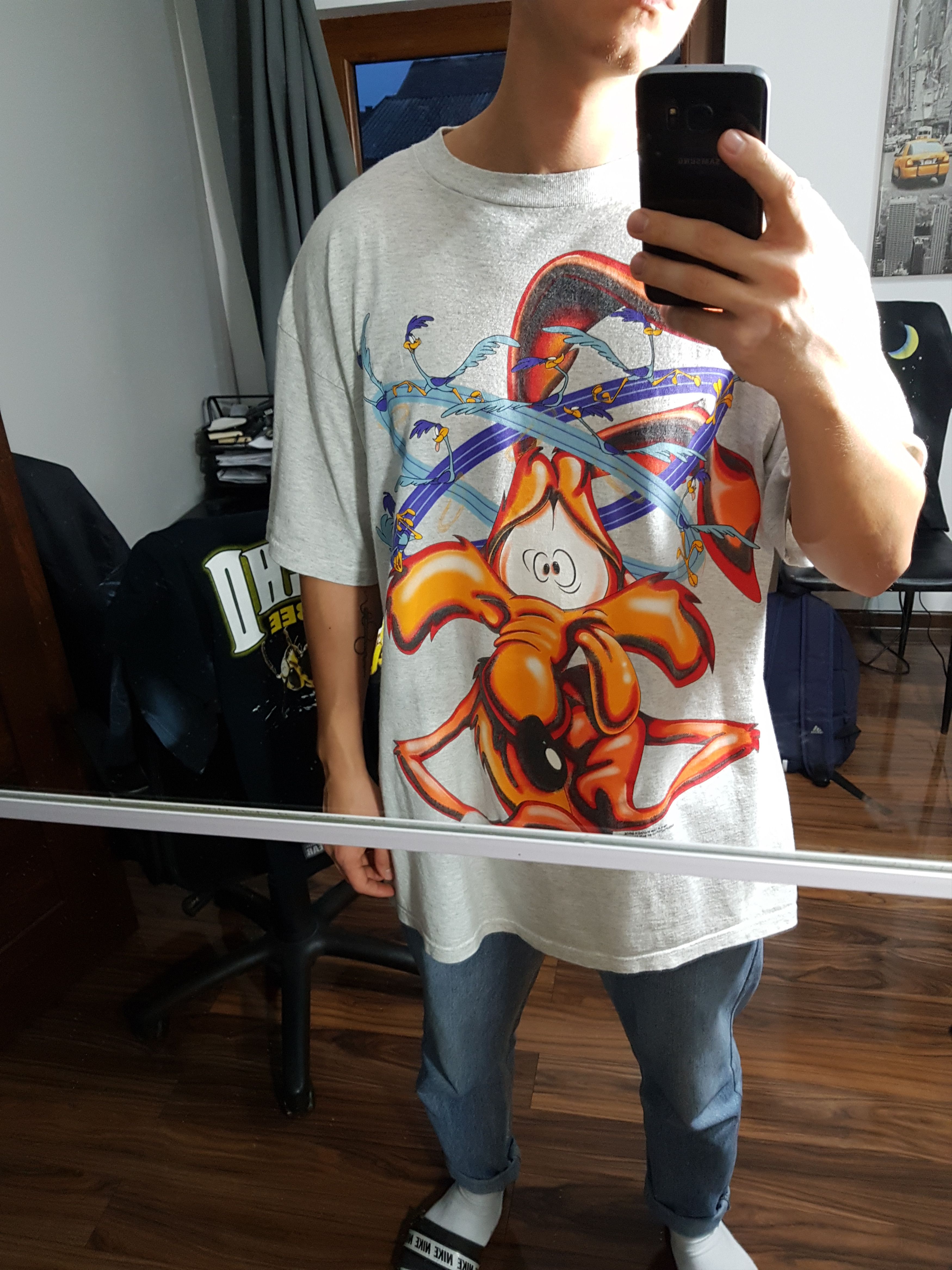 Cartoon Network × Vintage *FINAL DROP* Vintage 1996 Single Stitch Looney Tunes Coyote Size US XL / EU 56 / 4 - 10 Thumbnail