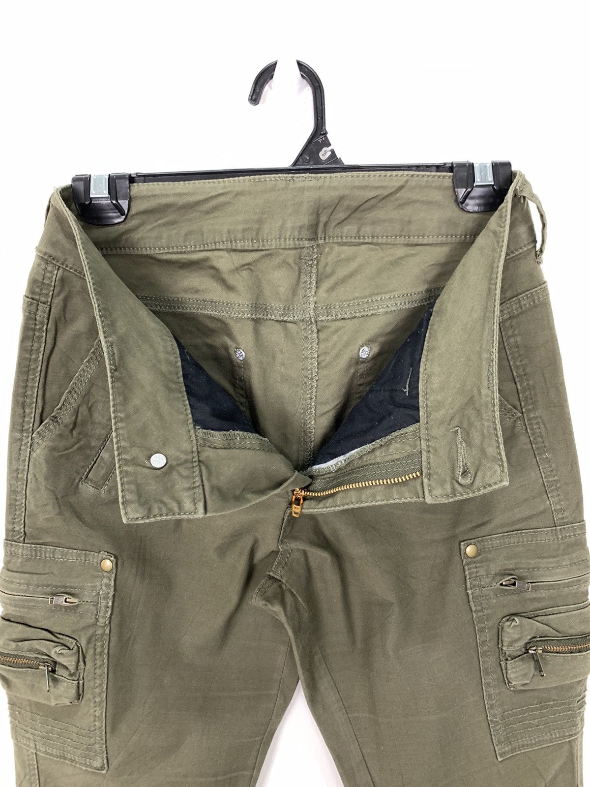 Japanese Brand × Seditionaries 10 Multipocket Baggy SpringLeg Parachute Military CargoPant Size US 29 - 15 Thumbnail