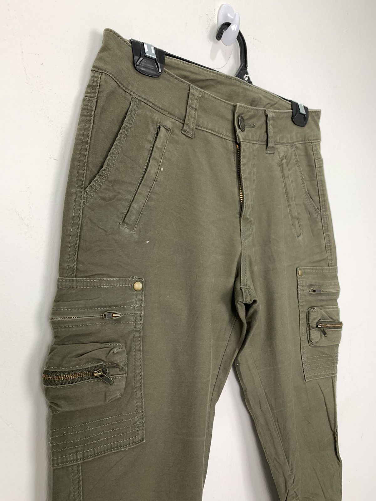 Japanese Brand × Seditionaries 10 Multipocket Baggy SpringLeg Parachute Military CargoPant Size US 29 - 6 Thumbnail