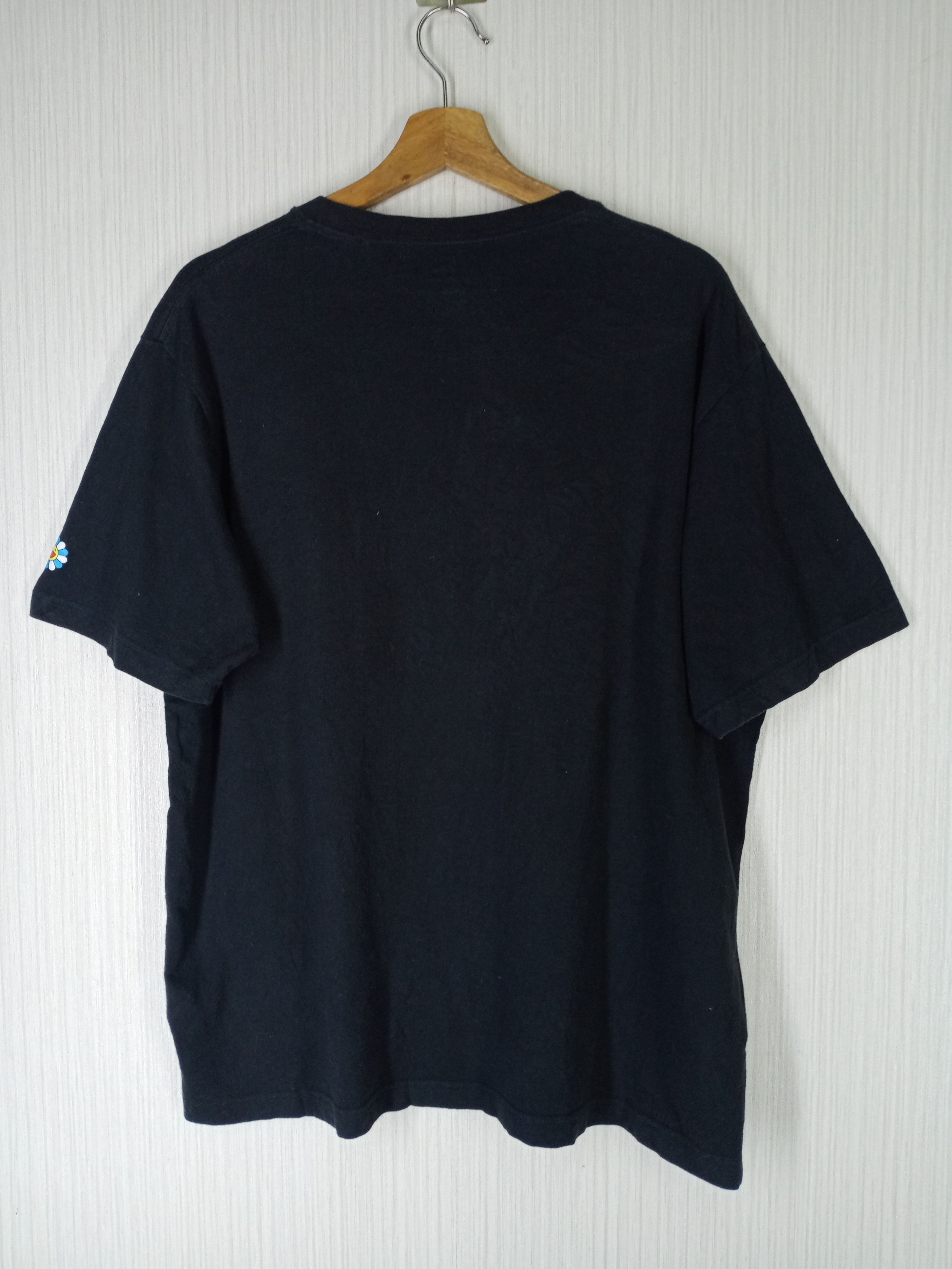 Takashi Murakami × Uniqlo Doraemon Takashi Murakami Uniqlo Tshirt Size US XL / EU 56 / 4 - 3 Thumbnail