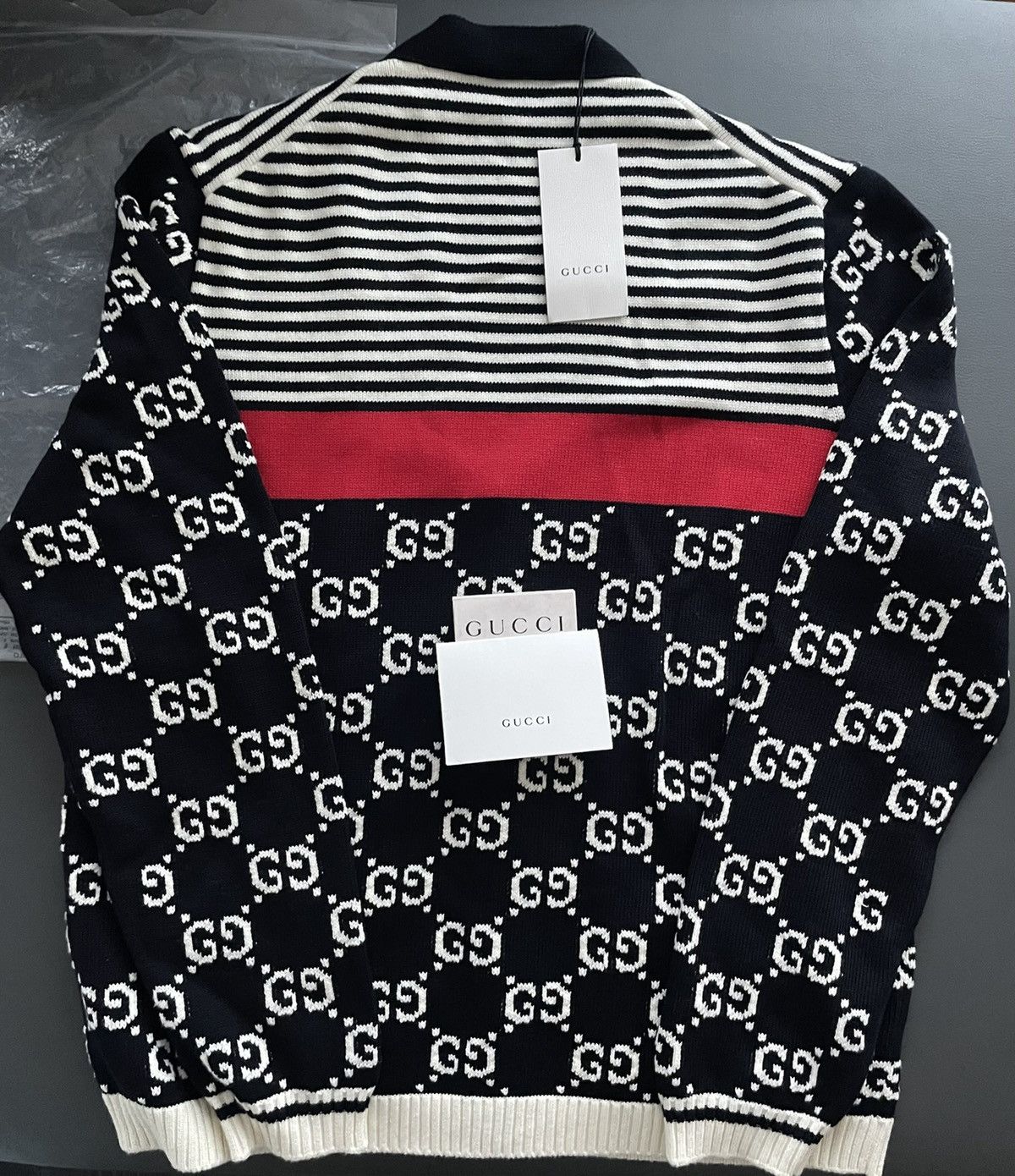 Gucci Rare Super Limited Runway Brand NEW GG Logo Cardigan Sweater Size US M / EU 48-50 / 2 - 4 Thumbnail