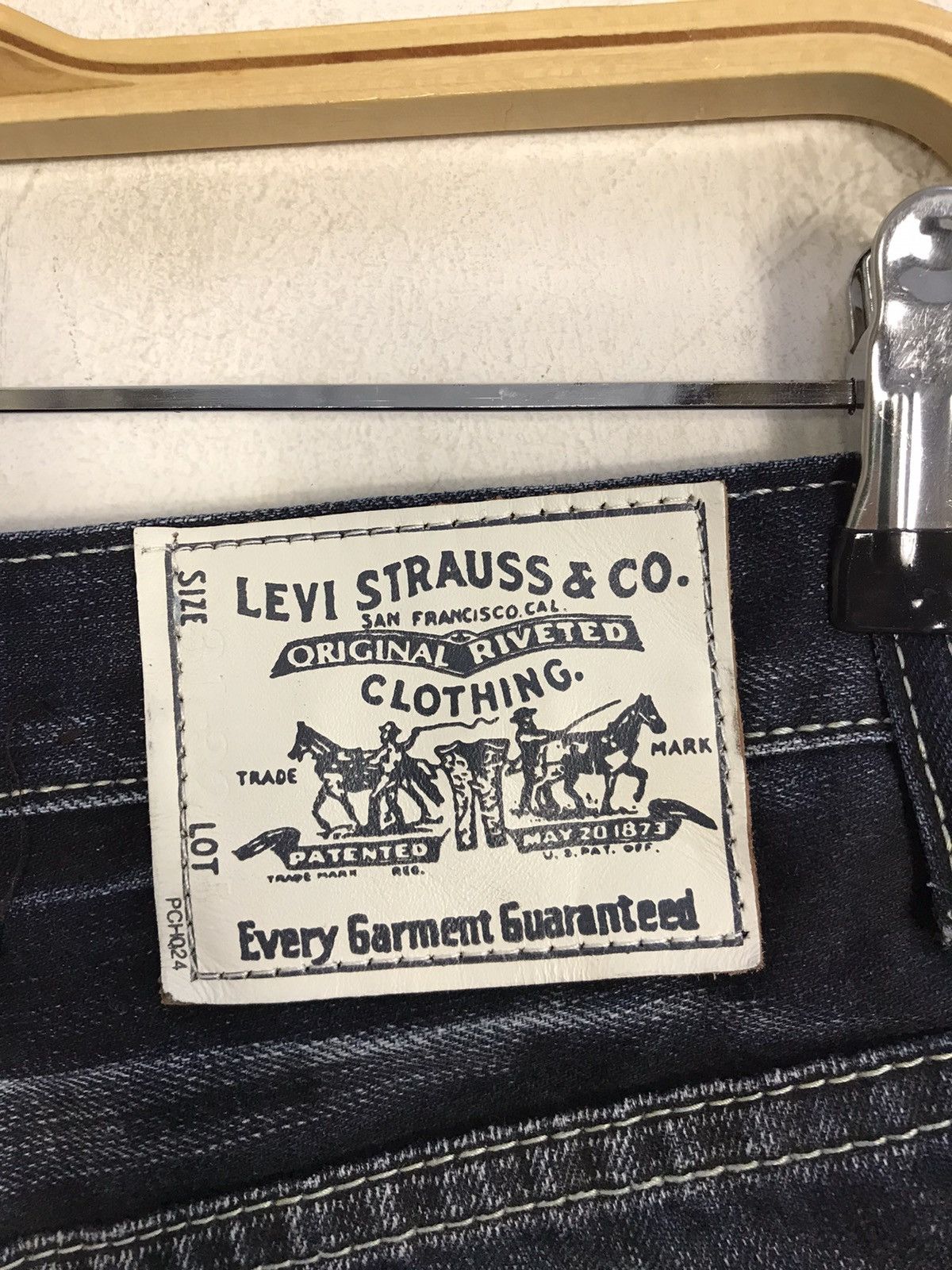Japanese Brand × Levi's Vintage Levi’s Strauss & Co Black Colour Zipper Jeans Style Size US 30 / EU 46 - 14 Thumbnail