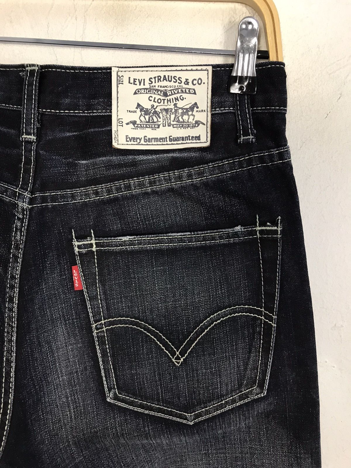 Japanese Brand × Levi's Vintage Levi’s Strauss & Co Black Colour Zipper Jeans Style Size US 30 / EU 46 - 11 Thumbnail