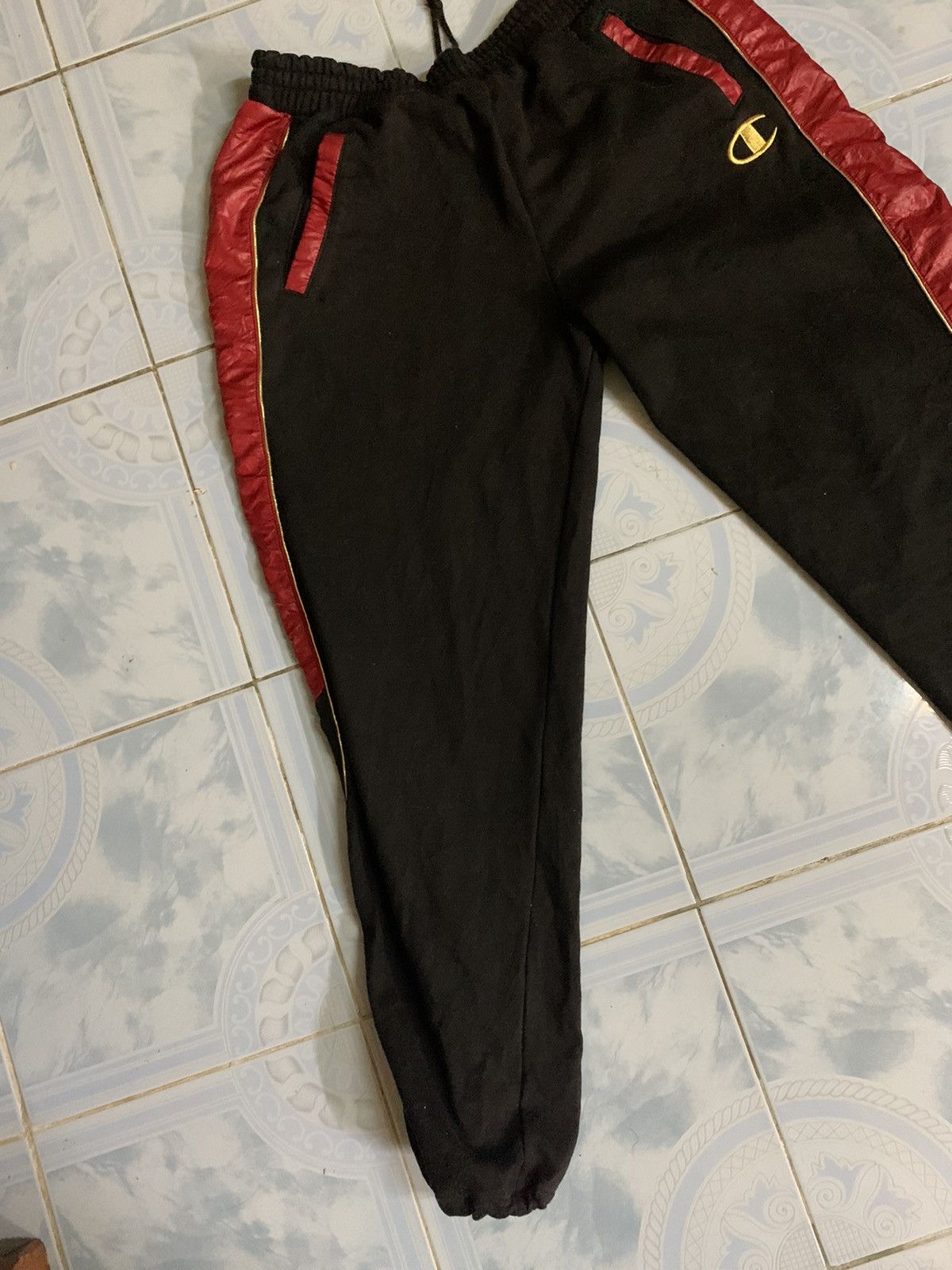 Champion × Vintage Vintage Champion Embroidery Jogger Pants Size US 30 / EU 46 - 6 Thumbnail