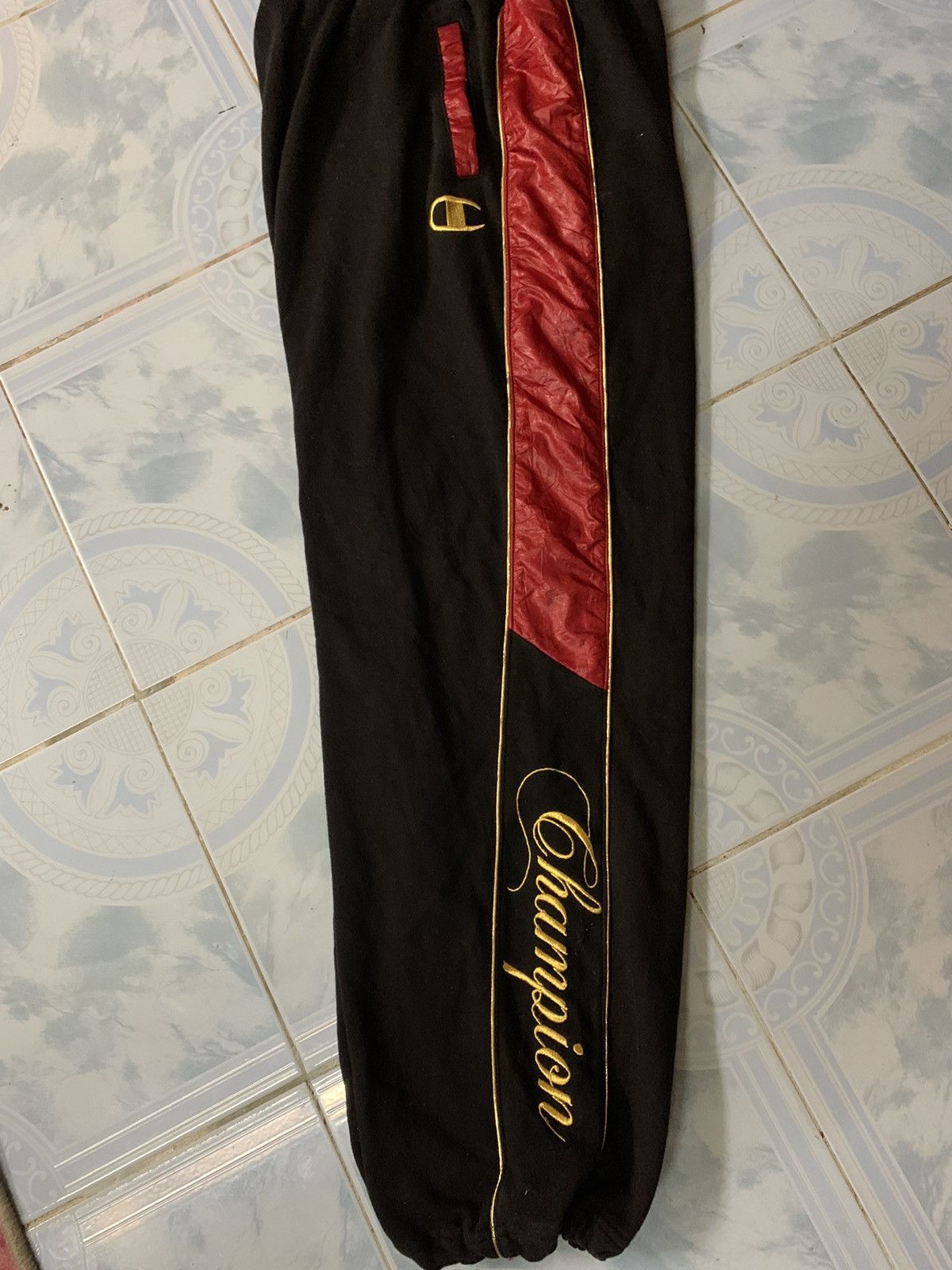 Champion × Vintage Vintage Champion Embroidery Jogger Pants Size US 30 / EU 46 - 9 Thumbnail