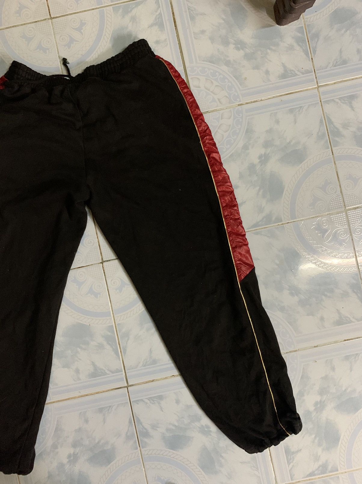 Champion × Vintage Vintage Champion Embroidery Jogger Pants Size US 30 / EU 46 - 7 Thumbnail