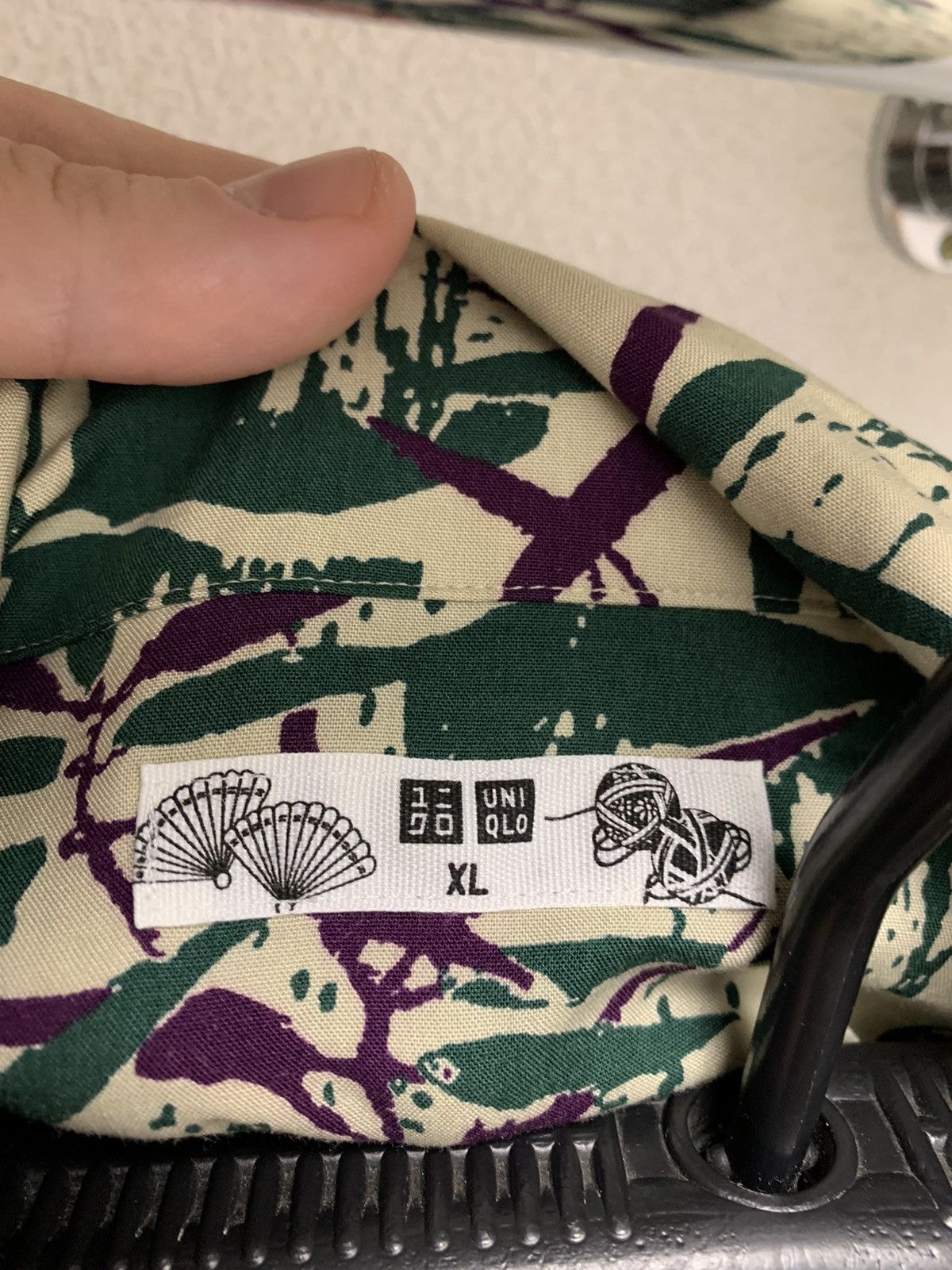 Japanese Brand Uniqlo fullprint Hawaii crazy shirt Japanese brand Xl Size US XL / EU 56 / 4 - 4 Thumbnail