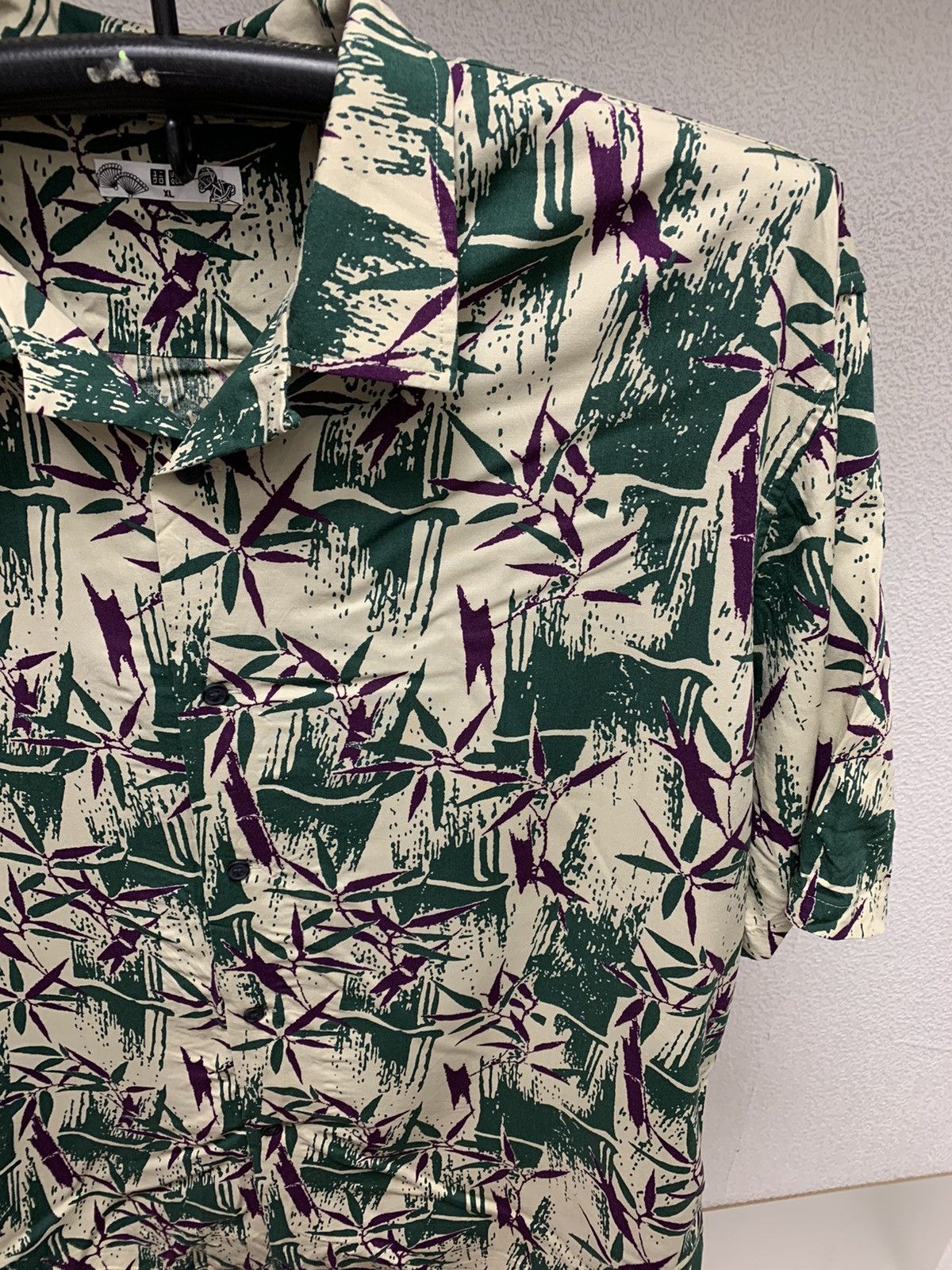 Japanese Brand Uniqlo fullprint Hawaii crazy shirt Japanese brand Xl Size US XL / EU 56 / 4 - 3 Thumbnail