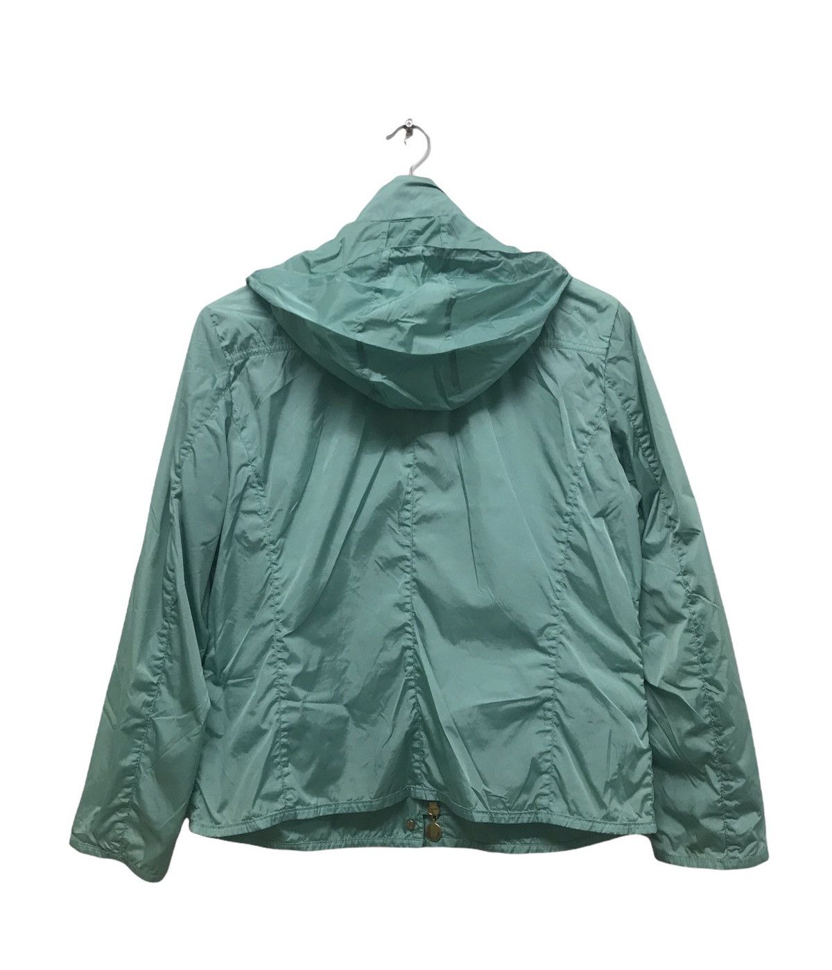 Moncler Vintage Moncler Light Layer Windbreaker Women Size M / US 6-8 / IT 42-44 - 10 Thumbnail