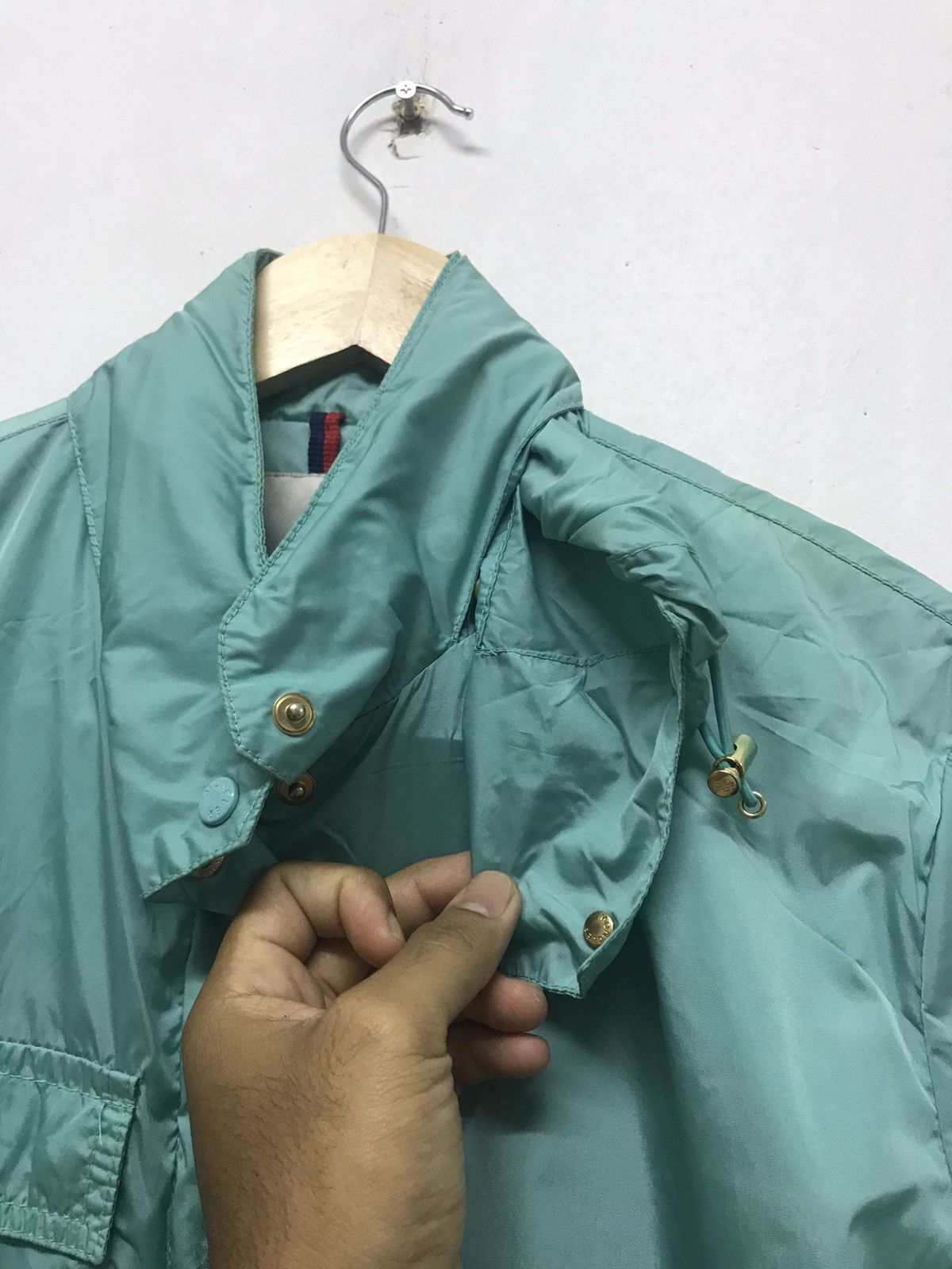 Moncler Vintage Moncler Light Layer Windbreaker Women Size M / US 6-8 / IT 42-44 - 14 Thumbnail