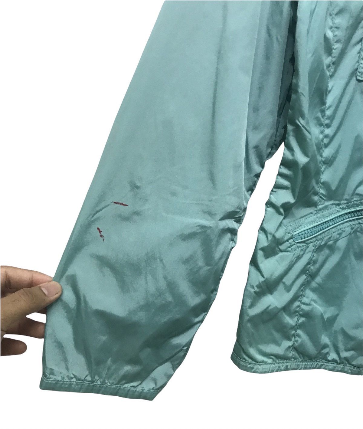 Moncler Vintage Moncler Light Layer Windbreaker Women Size M / US 6-8 / IT 42-44 - 8 Thumbnail