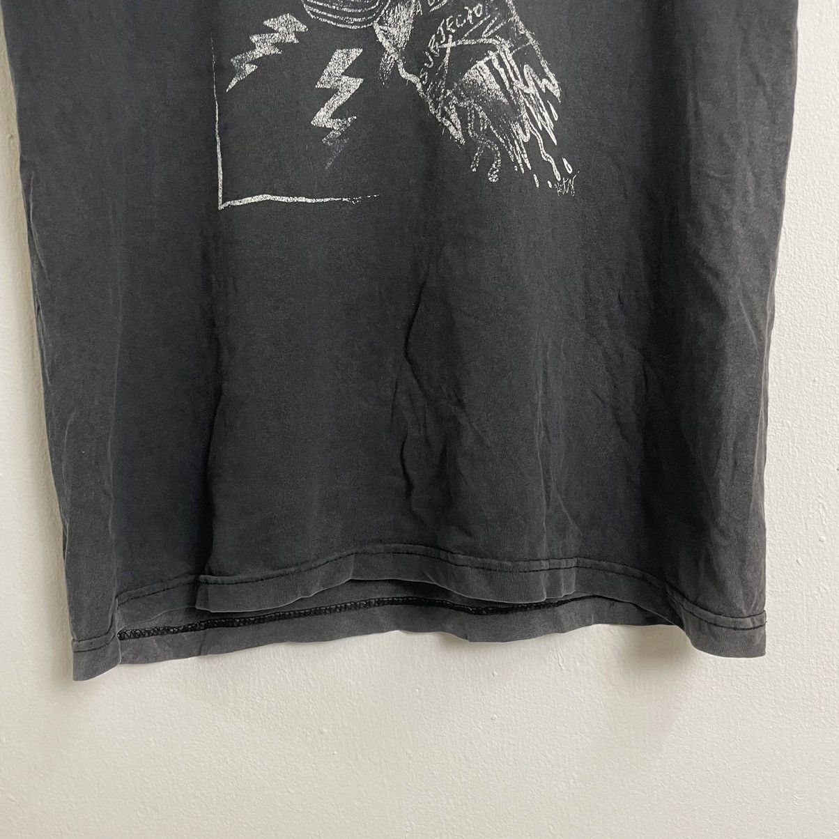 Vintage Vintage Santa Cruz Big Logo Distressed Faded Tee Size US M / EU 48-50 / 2 - 4 Thumbnail