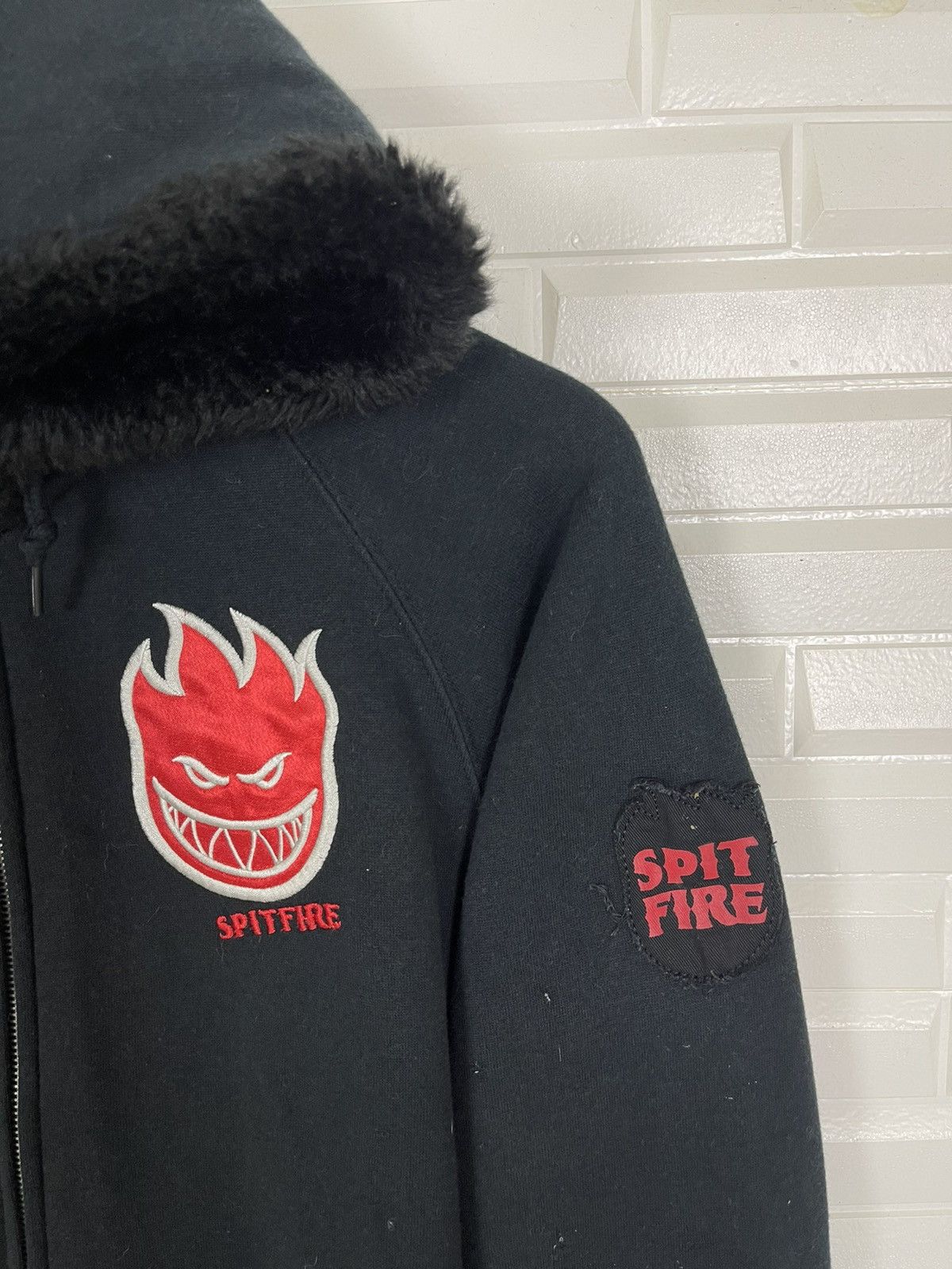 Girl Skateboards Hoodie Sweatshirt SPITFIRE Skateboard Streetwear Hoodie Size US M / EU 48-50 / 2 - 5 Thumbnail