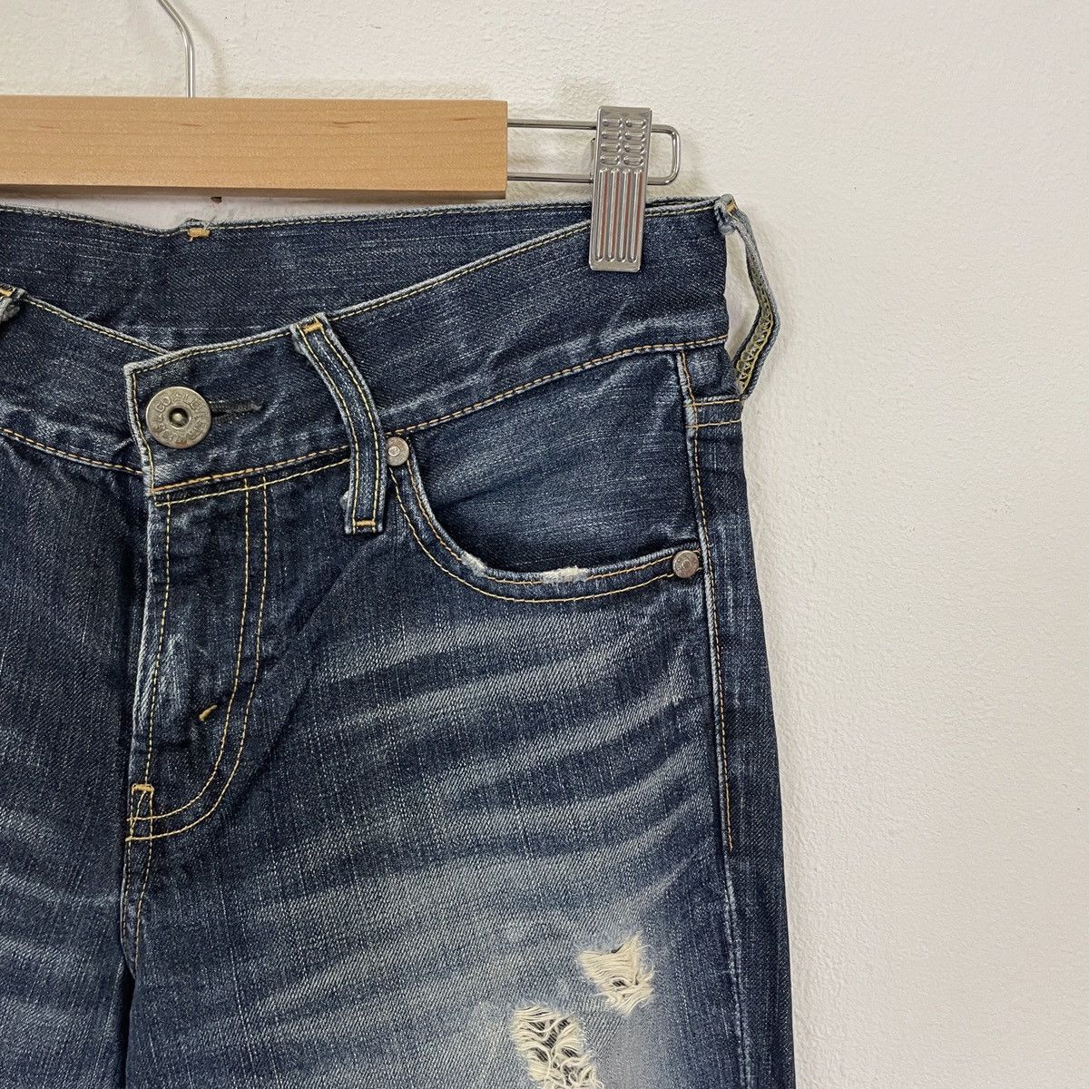 Levi's Vintage Levis Women Denim Jeans Size 28" / US 6 / IT 42 - 2 Thumbnail