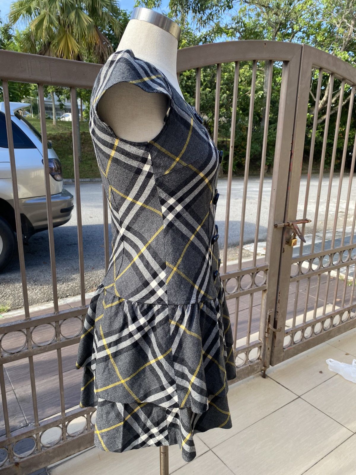 Burberry vintage mini dress Size XS / US 0-2 / IT 36-38 - 6 Thumbnail