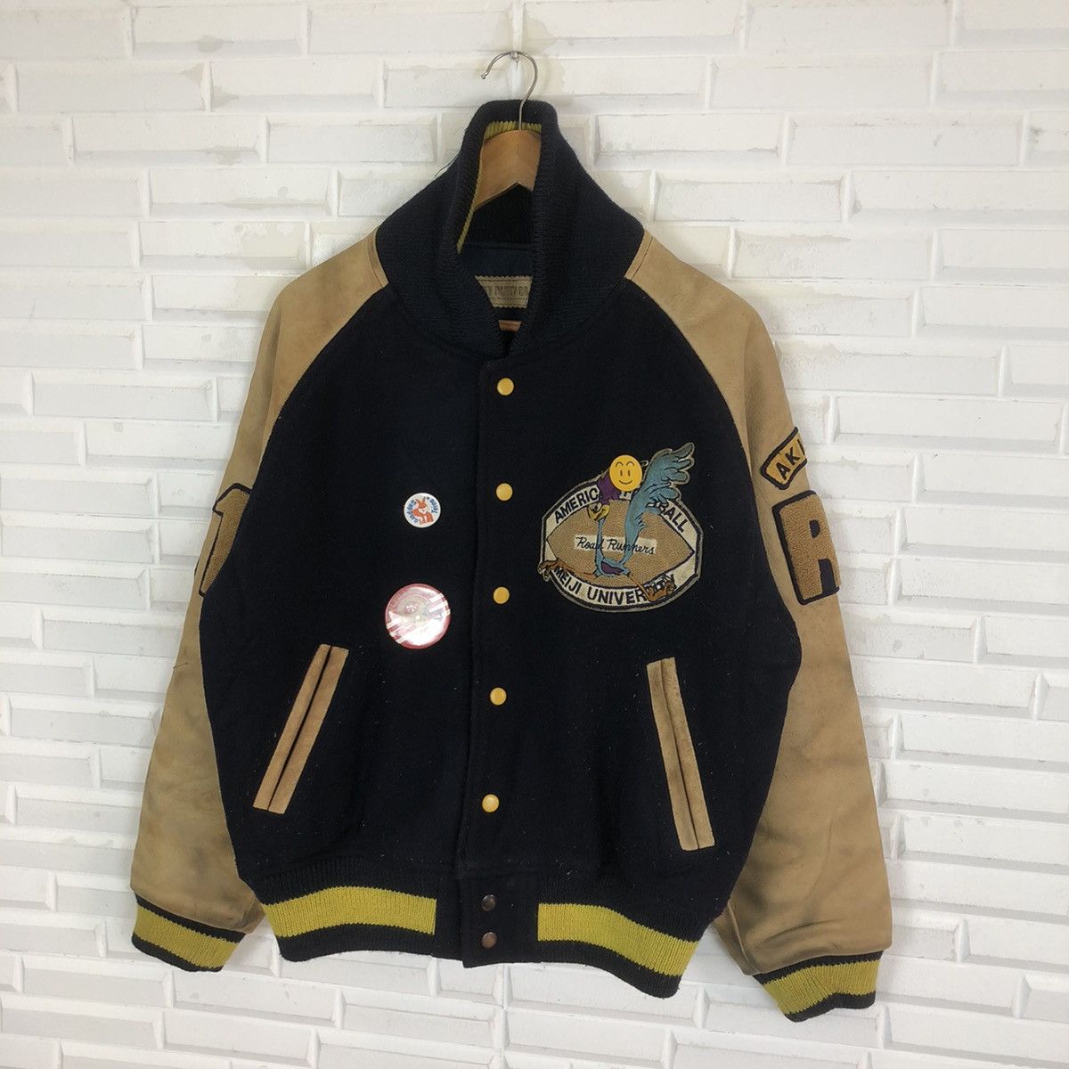 Cartoon Network × Vintage AKIHITO RB ROAD RUNNER VARSITY JACKET Size US M / EU 48-50 / 2 - 3 Thumbnail