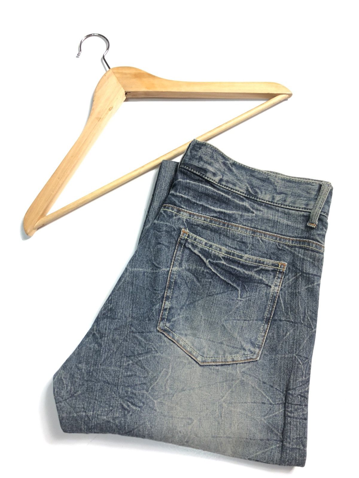 Japanese Brand VINTAGE DAILY TOPICS BLUE WASH DISTRESSED DENIM Size US 33 - 1 Thumbnail