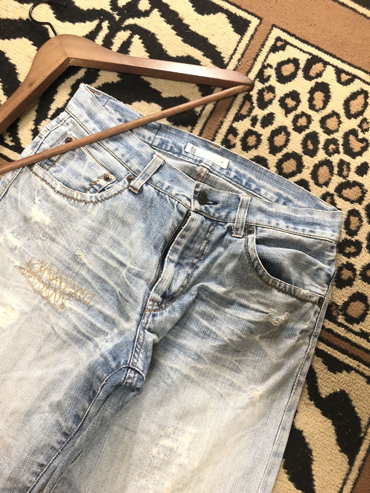Global Work × Salvage GLOBAL WORK SELVEDGE QUARTER SHORT DISTRESSED DENIM JAPAN 🇯🇵 Size US 29 - 2 Thumbnail