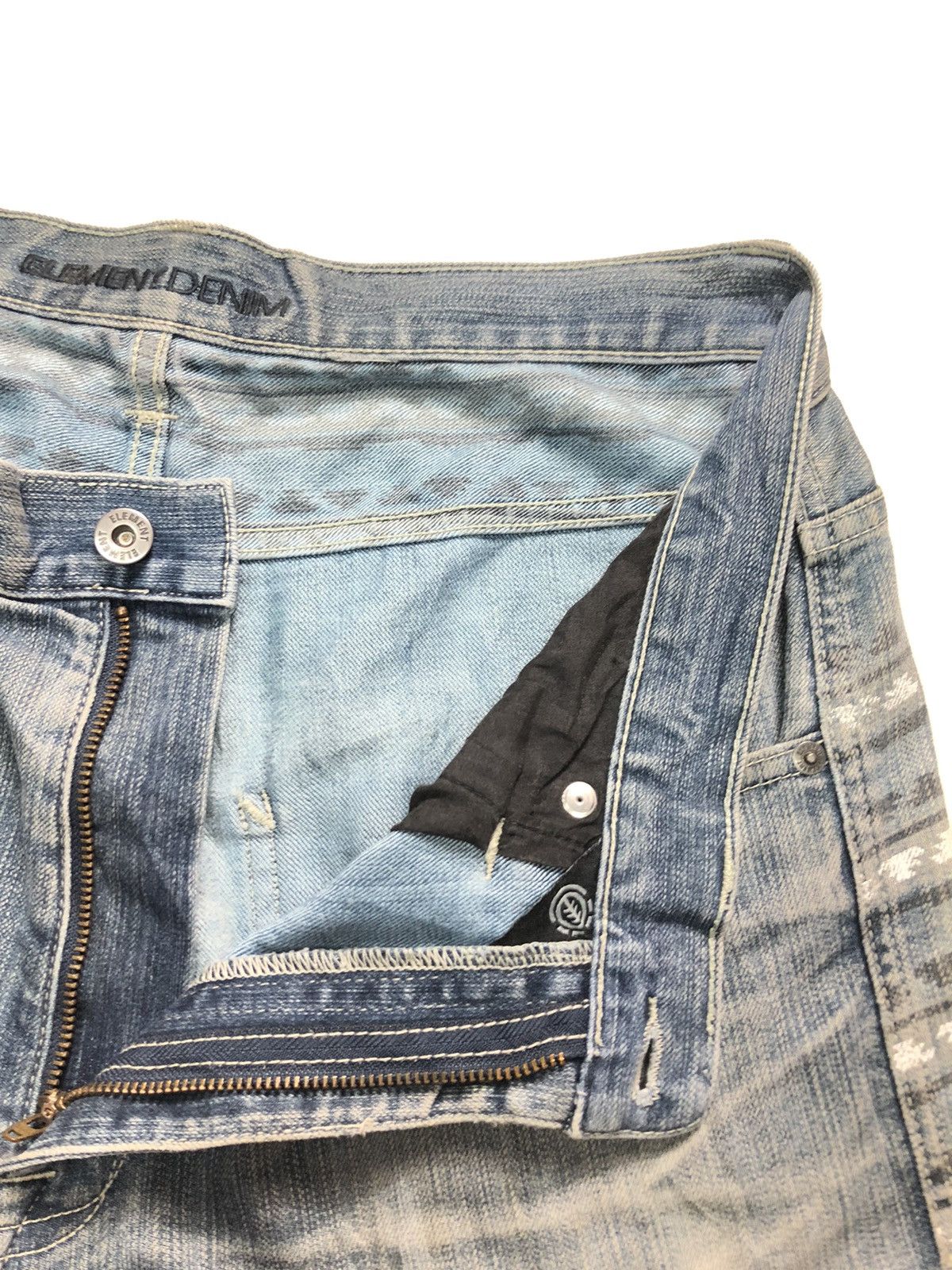 Element × Vintage VINTAGE ELEMENT BLUE WASH DISTRESSED DENIM Size US 34 / EU 50 - 8 Thumbnail