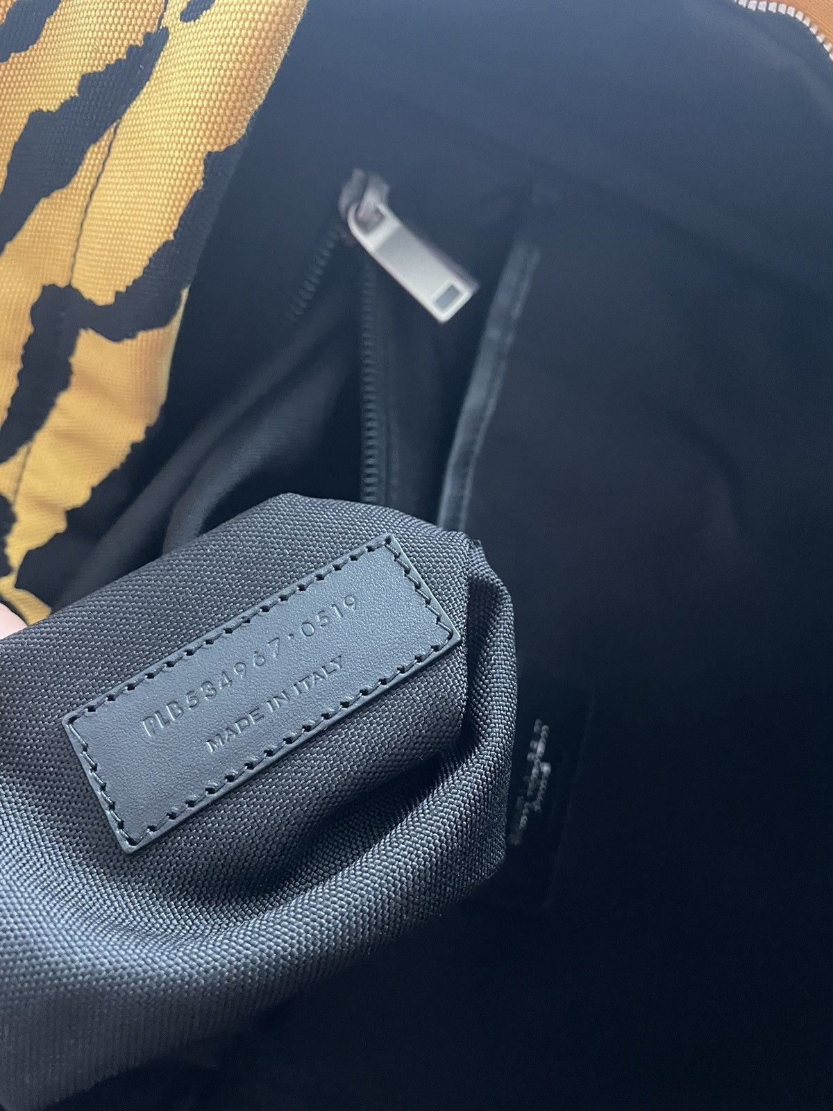 Hedi Slimane × Saint Laurent Paris × Yves Saint Laurent Rare Sold BrandNEW Runway Tiger Print Backpack City Backpack Size ONE SIZE - 13 Thumbnail
