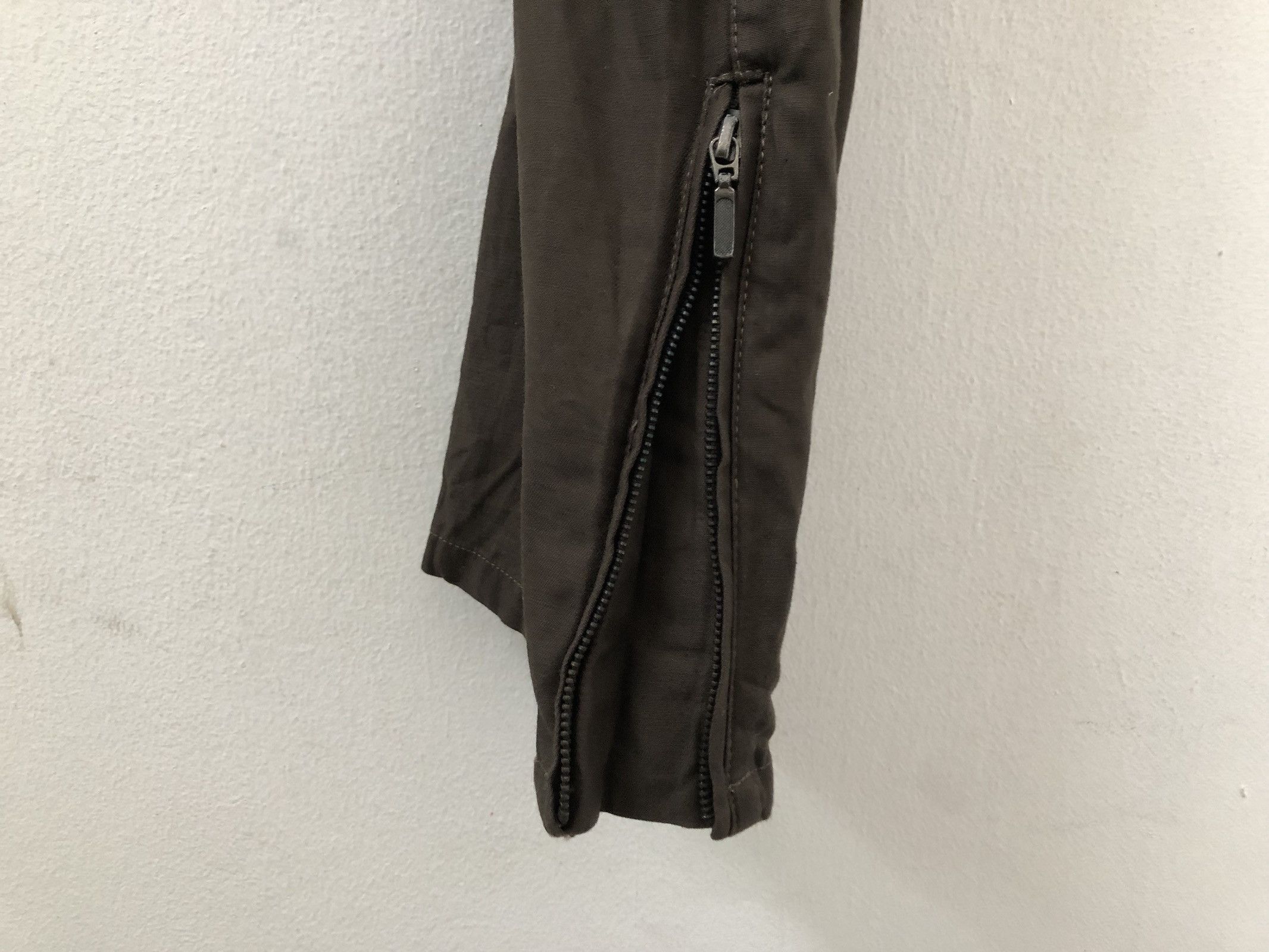 GOSTAR DE FUGA Japan FUGA Multi Pocket Zipper Hem Low Rise Cargo Trouser Size US 29 - 12 Thumbnail
