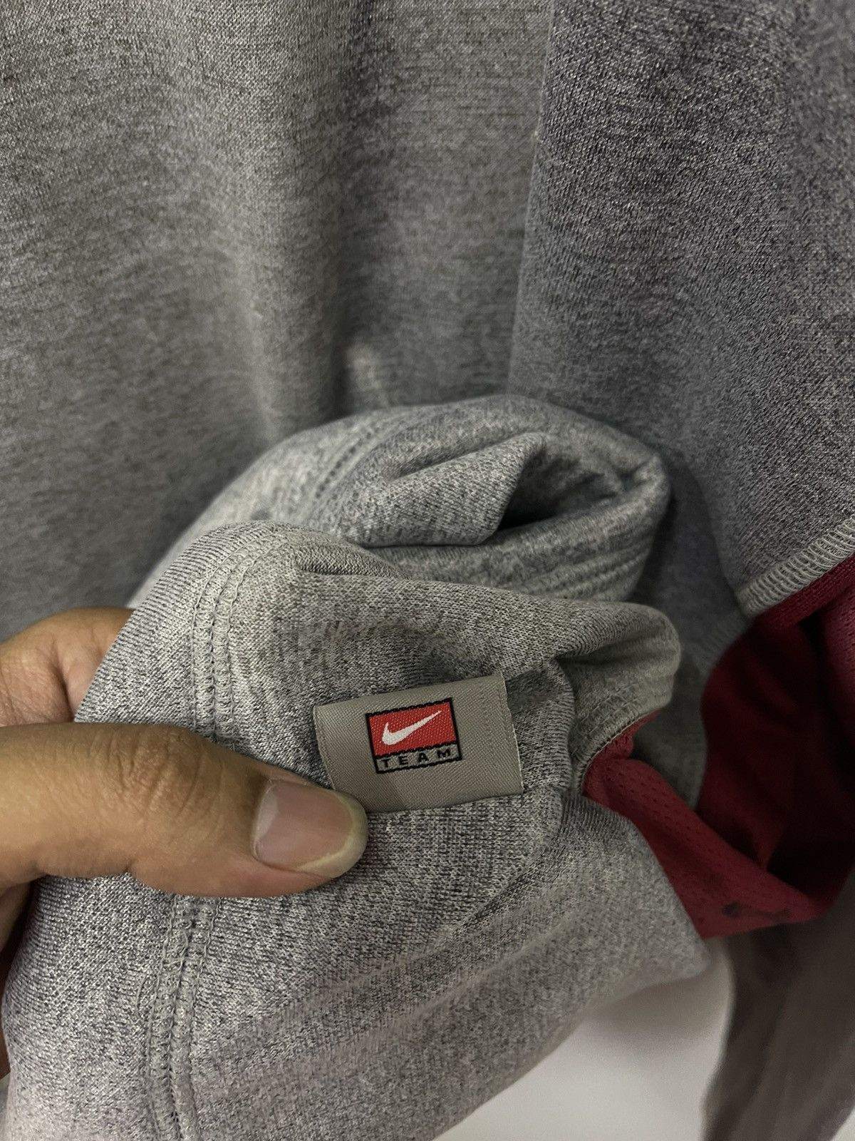 Japanese Brand × Nike × Vintage Vintage Y2K Nike Mini Logo Embroidery Hoodie Size US XXL / EU 58 / 5 - 8 Thumbnail