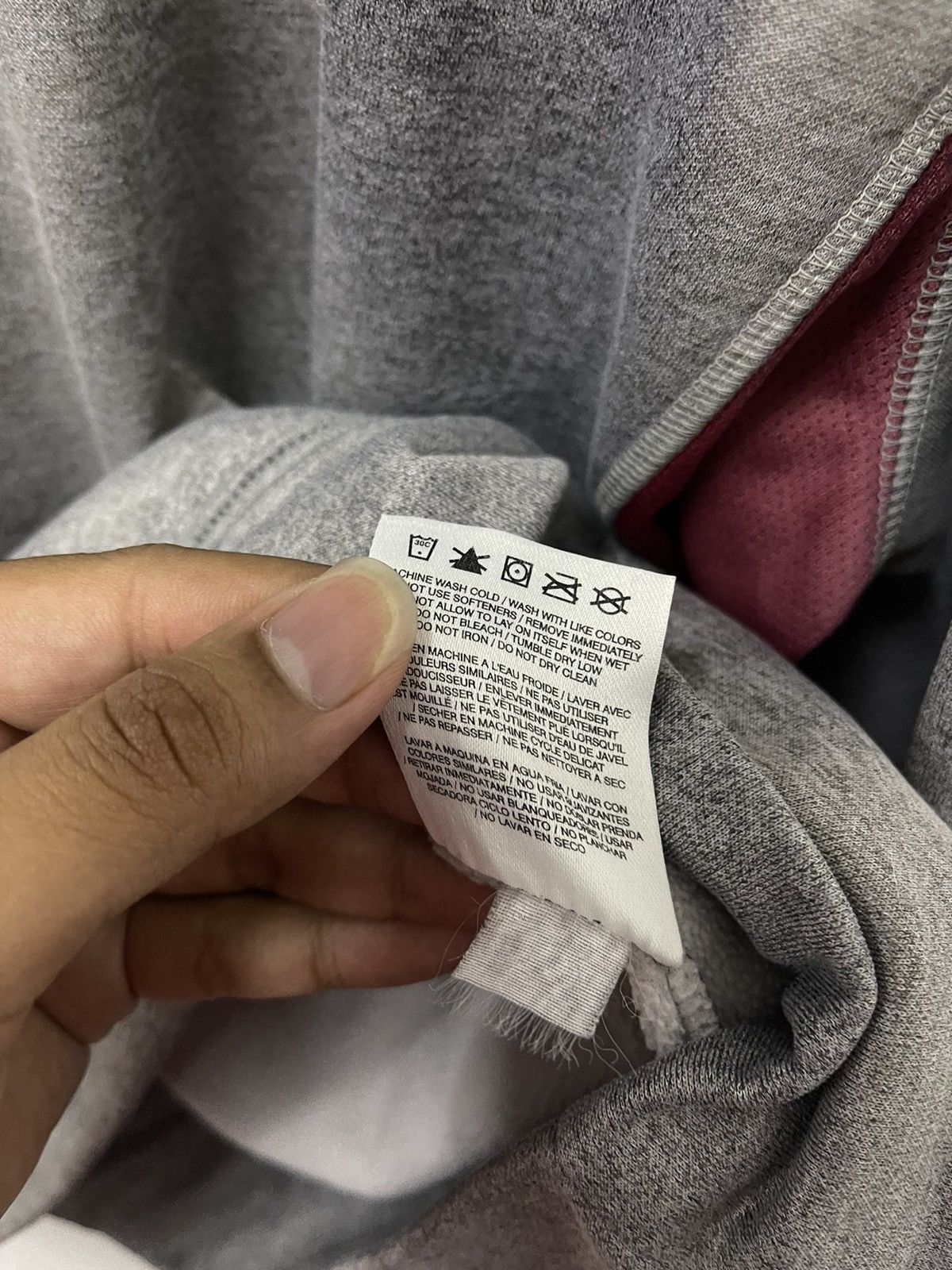 Japanese Brand × Nike × Vintage Vintage Y2K Nike Mini Logo Embroidery Hoodie Size US XXL / EU 58 / 5 - 7 Thumbnail
