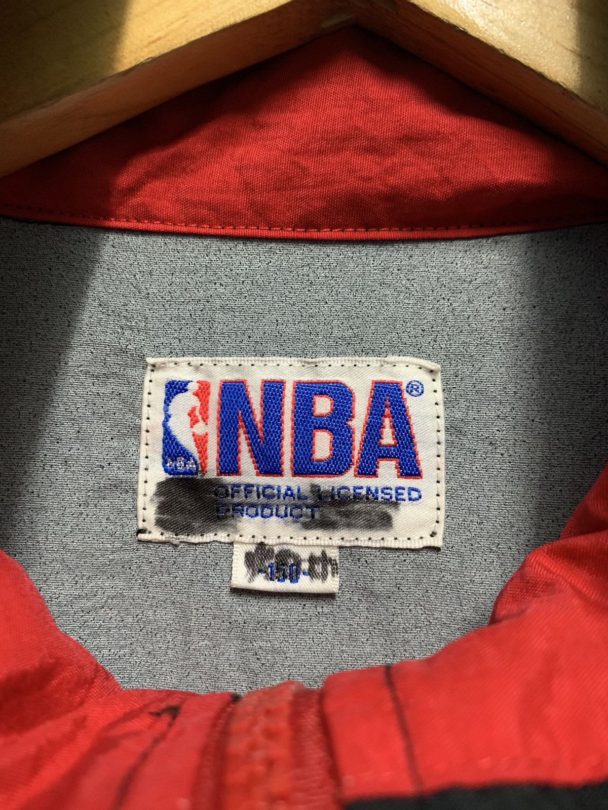 Jordan Brand × NBA × Vintage 🔥 80s Michael Jordan Chicago Bulls Nylon Jacket Kids Size US S / EU 44-46 / 1 - 4 Thumbnail