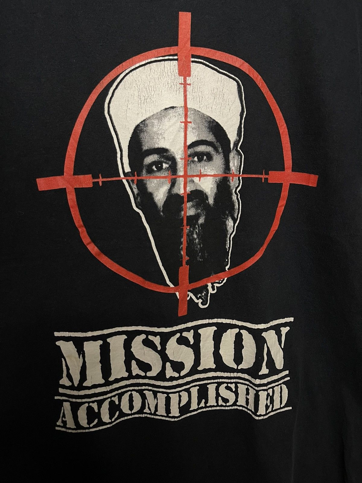 Vintage Vintage Osama Bin Laden Mission Accomplished T-Shirt Size US M / EU 48-50 / 2 - 3 Thumbnail