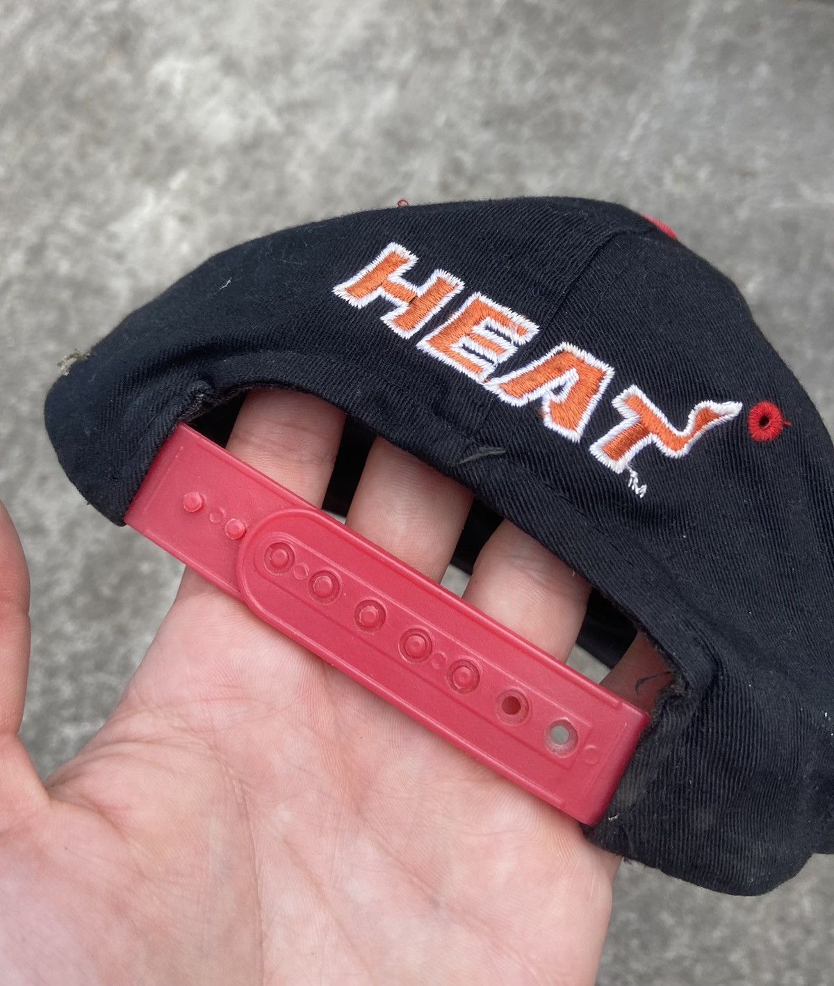 NBA × Vintage Vintage Miami Heat cap NBA Streetwear rare casual fan logo Size ONE SIZE - 3 Thumbnail