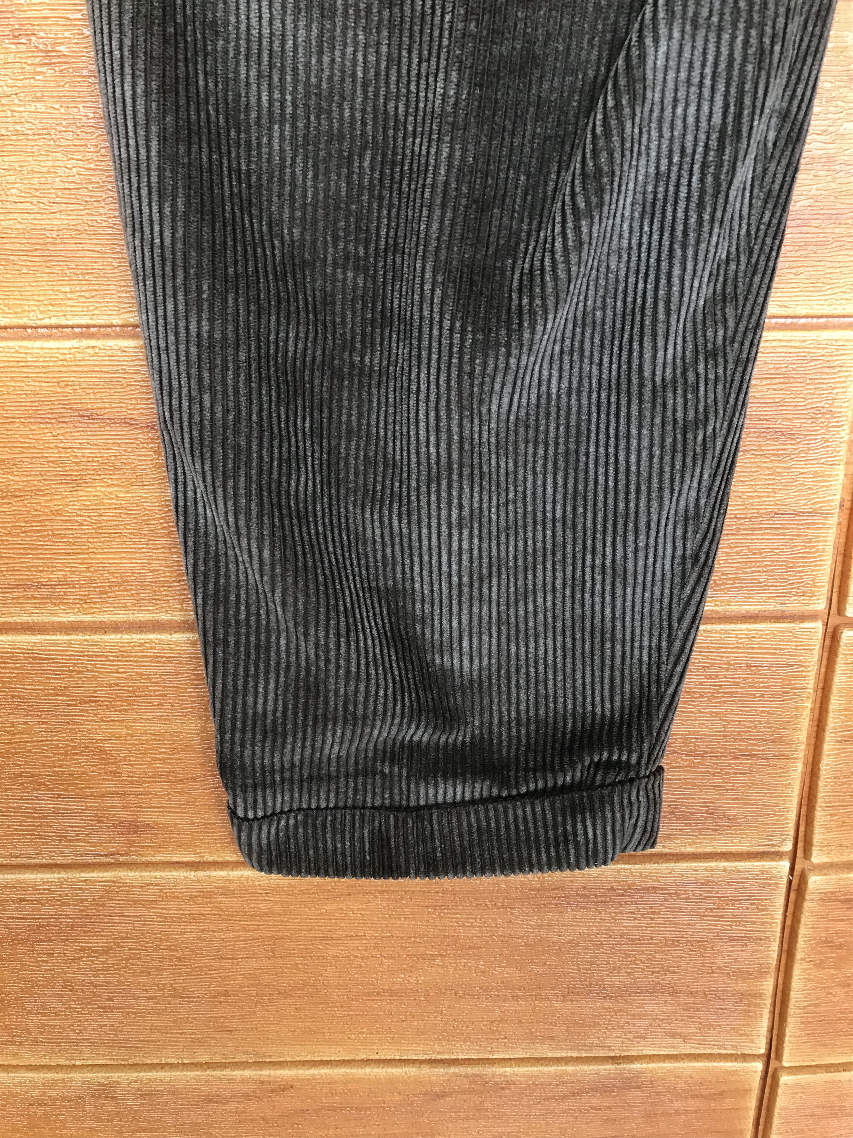 Ermenegildo Zegna Vintage 90s Ermenegildo Zegna Baggy Ballon Corduroy Pants Size US 36 / EU 52 - 9 Thumbnail