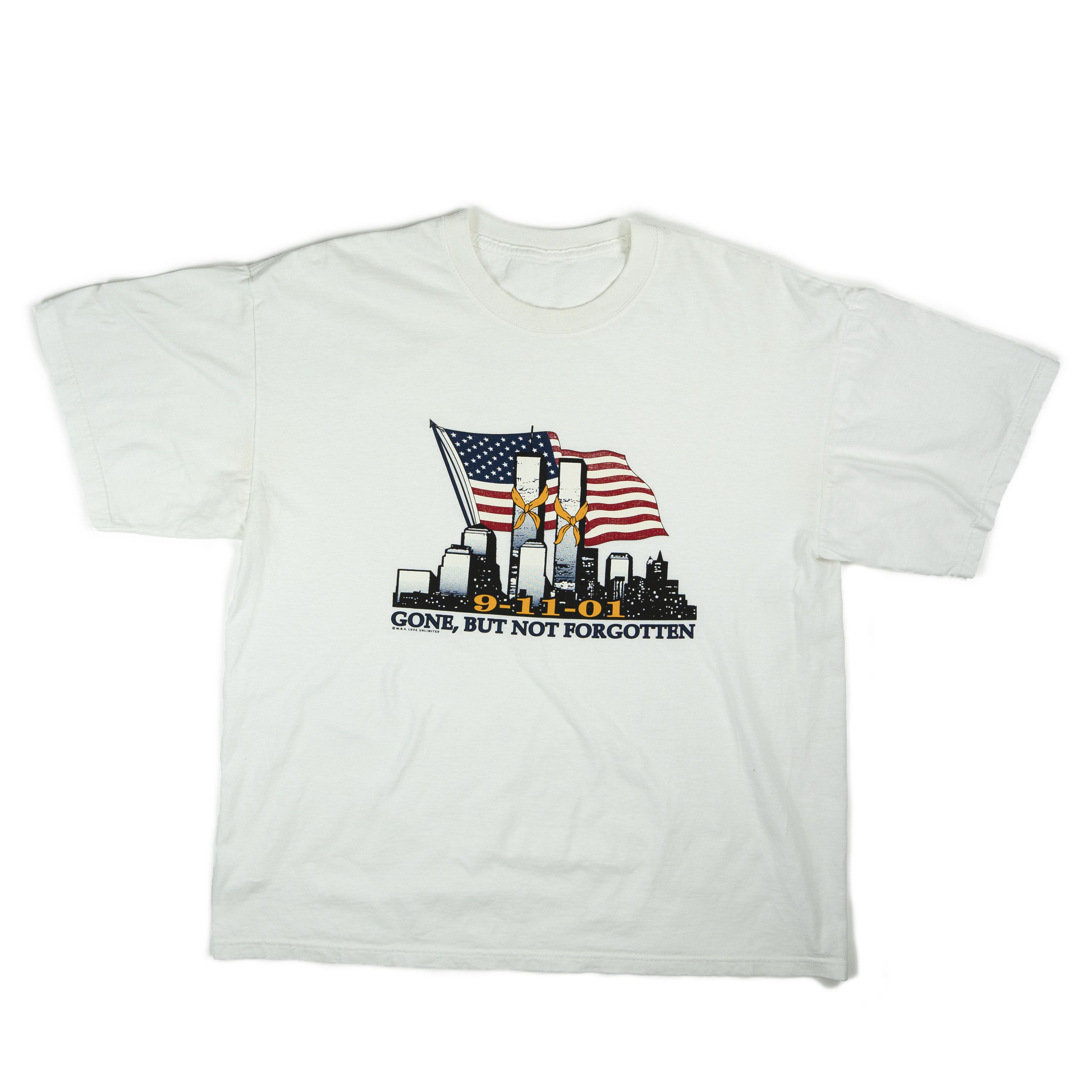 Vintage Vintage 2000's 9/11 Gone, But Not Forgotten Tee Shirt Size US L / EU 52-54 / 3 - 1 Thumbnail