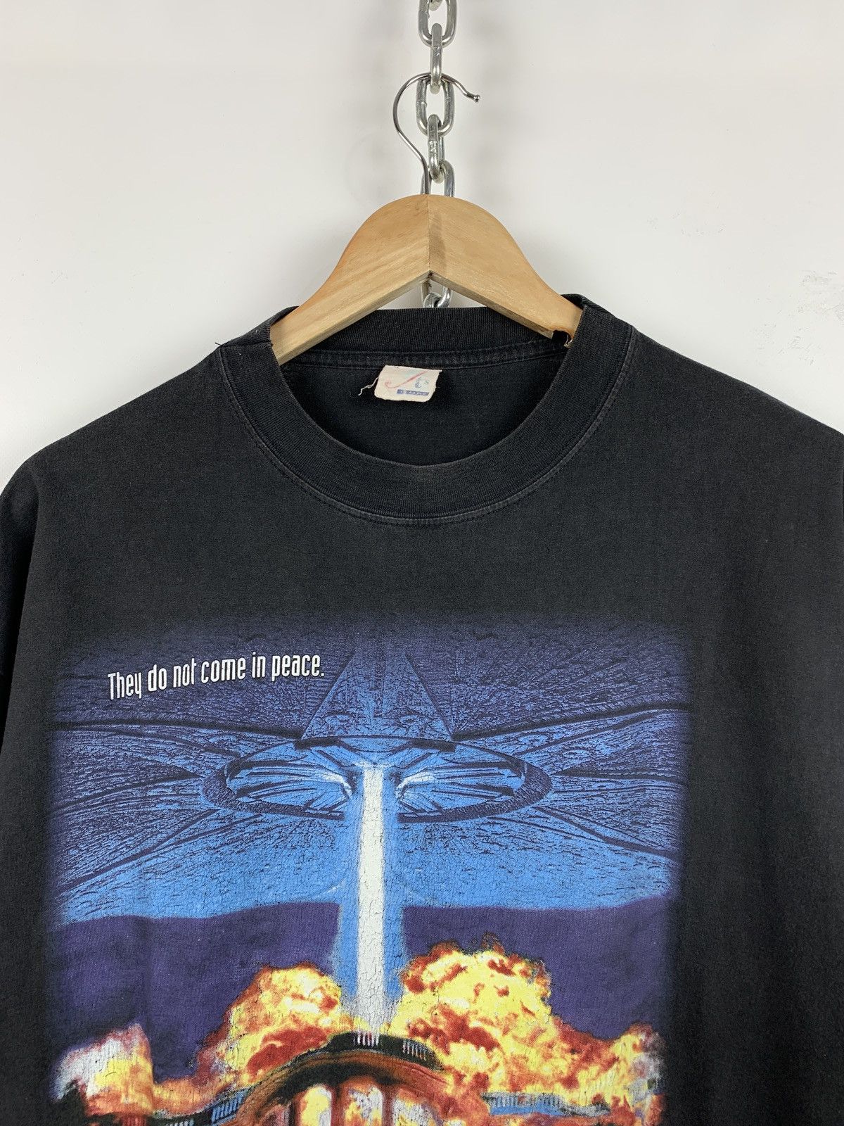 Vintage 1996 Vintage Independence Day Movie T-Shirt Size US XL / EU 56 / 4 - 3 Thumbnail