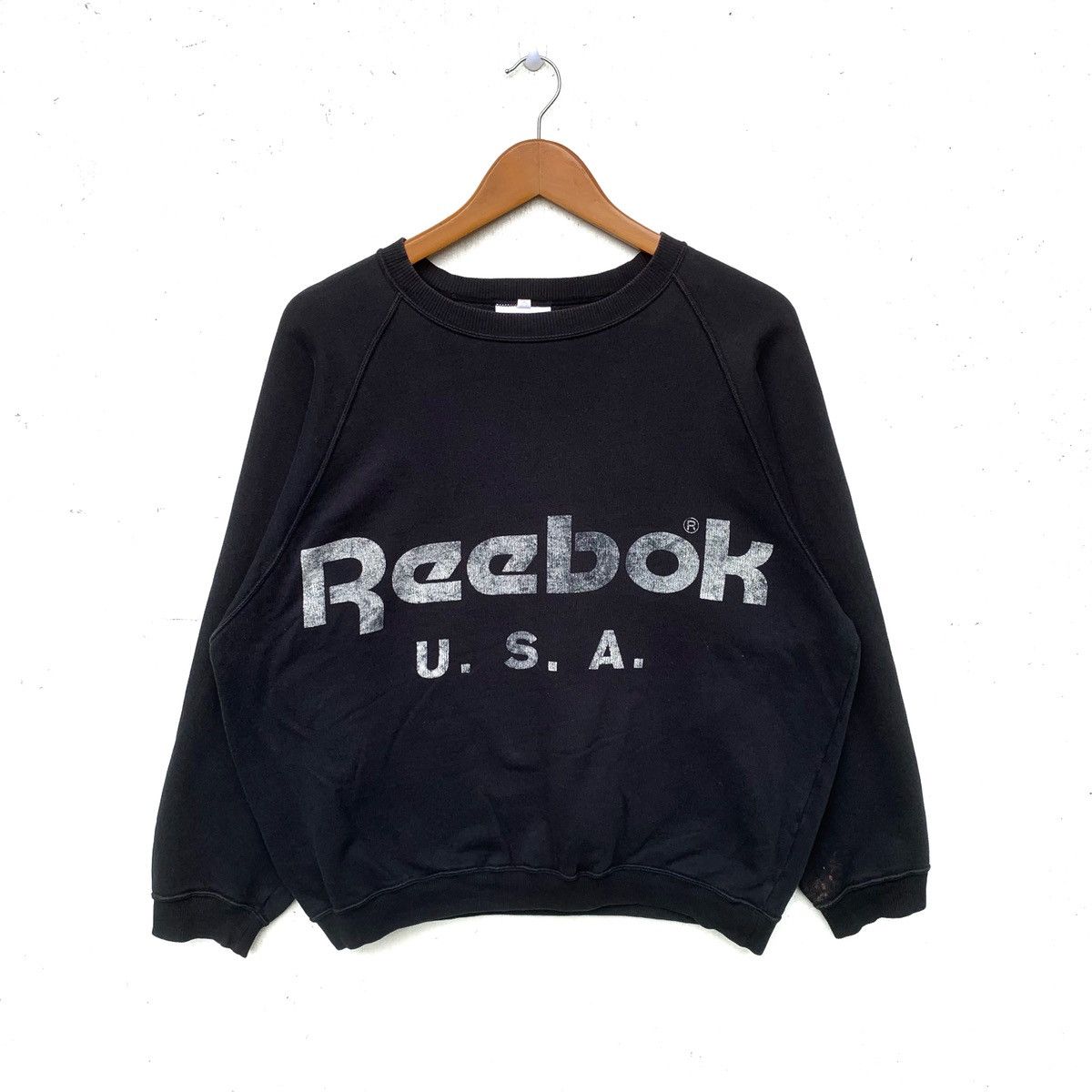 Reebok Vintage 90S Reebok Usa Crewneck Sweatshirt Size US L / EU 52-54 / 3 - 1 Thumbnail