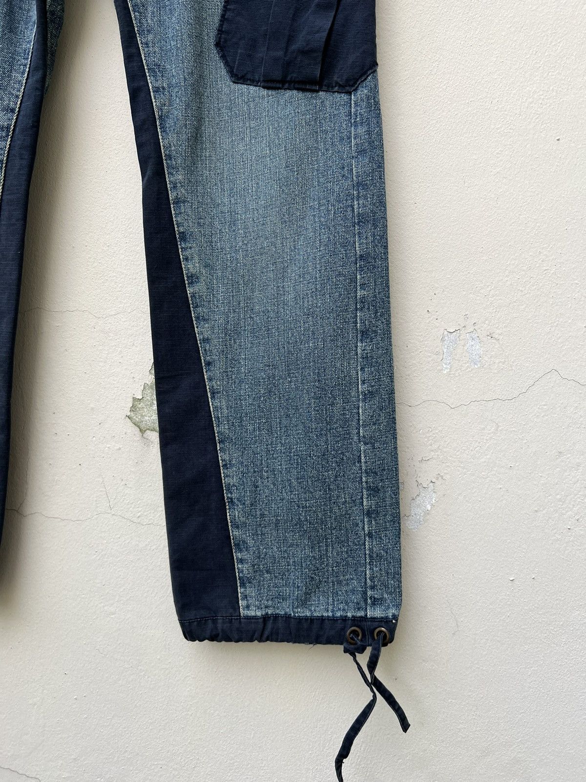 Vintage Vintage OSMOSIS Drawstring Ripped Hybrid Cargo Denim Pant Size US 30 / EU 46 - 9 Thumbnail
