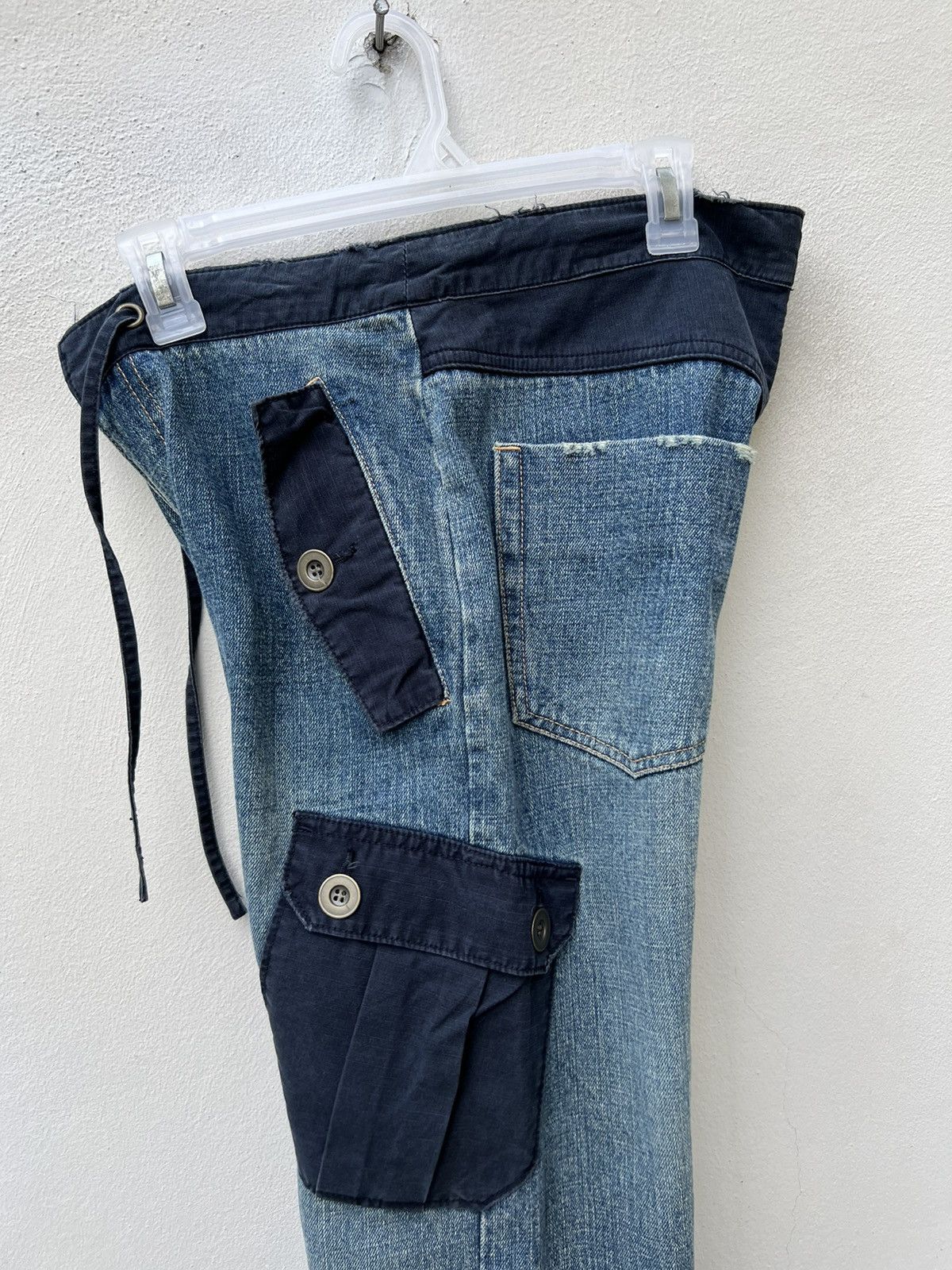 Vintage Vintage OSMOSIS Drawstring Ripped Hybrid Cargo Denim Pant Size US 30 / EU 46 - 17 Thumbnail