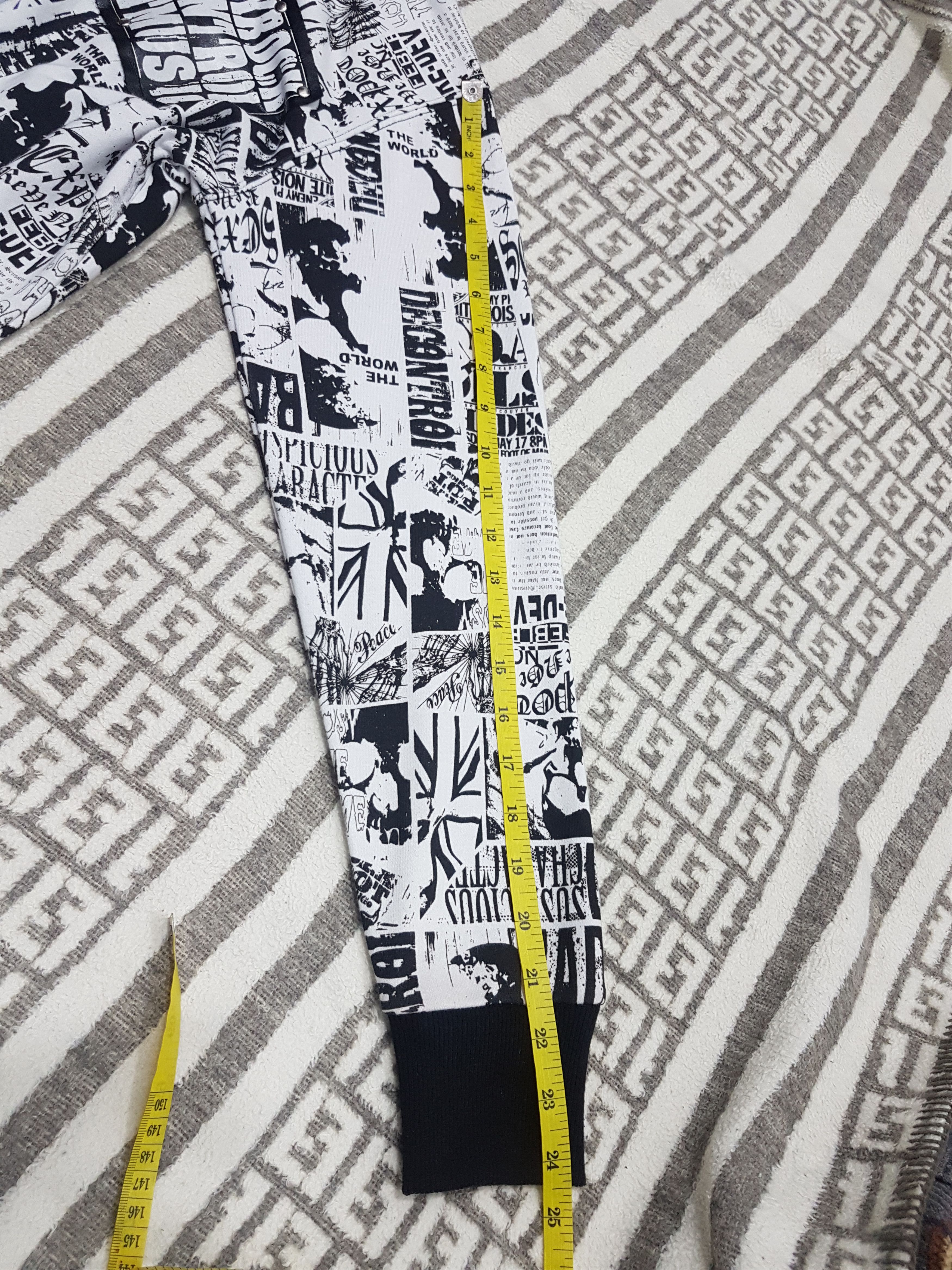 Japanese Brand Fit S to M, Sex Pot Revenge Magazine Pattern Zip Hoodie Size US M / EU 48-50 / 2 - 7 Thumbnail